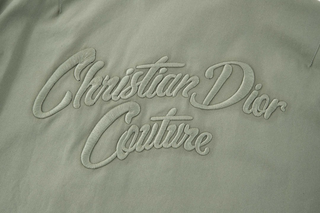 DIOR 迪奥 胸章刺绣棒球服 夹克 外套 长袖 灰绿色 米白色 B5 143C432G6107-C886