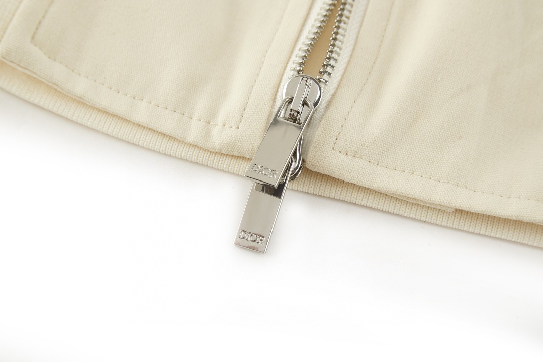 DIOR 迪奥 胸章刺绣棒球服 夹克 外套 长袖 灰绿色 米白色 B5 143C432G6107-C886