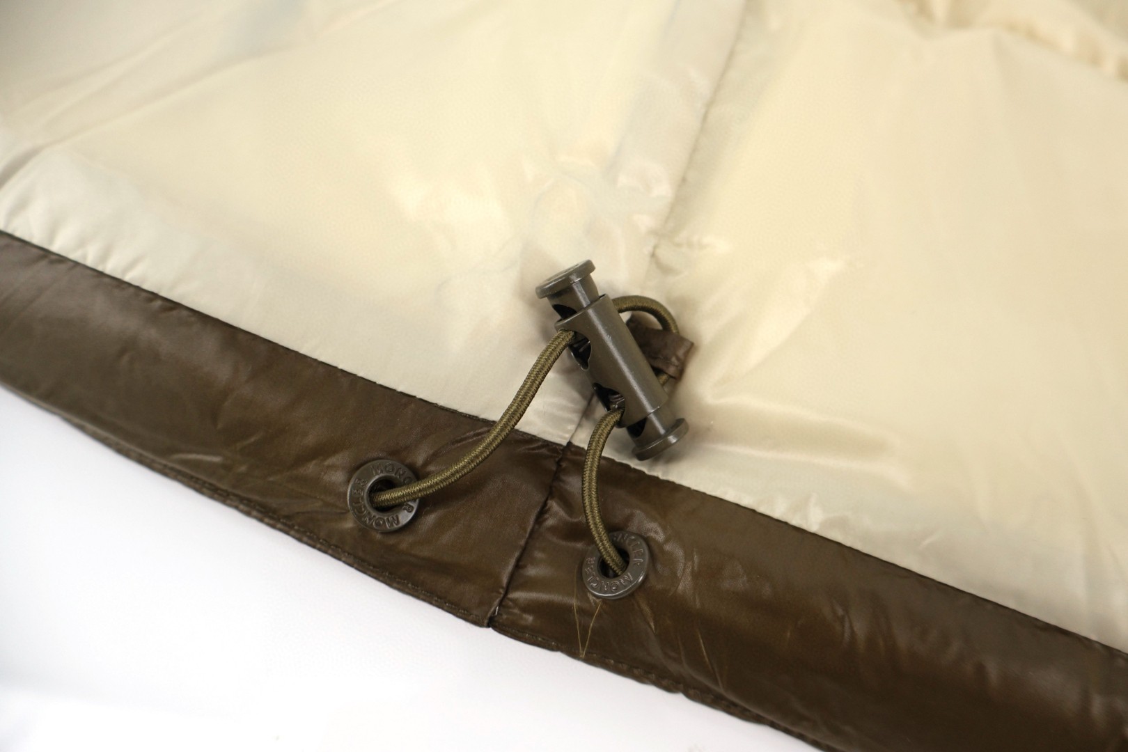 Moncler 蒙口 胖子系列羽绒服 夹克 保暖 外套 深绿色 黑色 米白色 D5 K20911A00130596XEP80