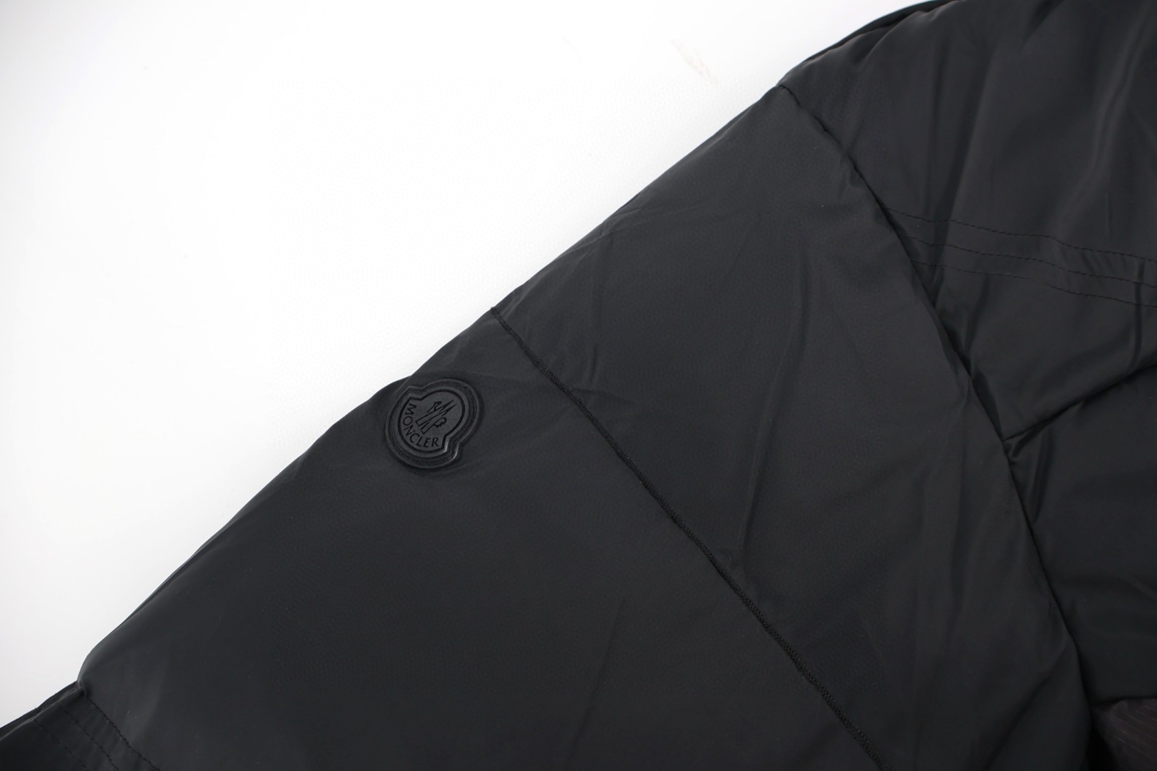 Moncler 蒙口 Jarama 黑武士羽绒服 保暖 外套 夹克 黑色 D5 I20911A001775973I999