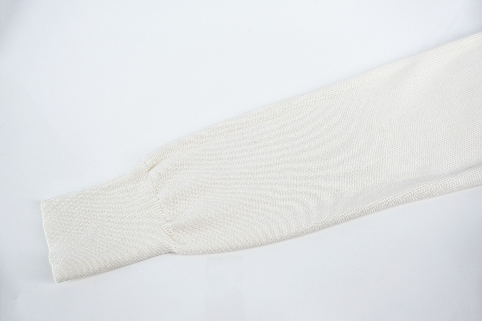 Moncler 蒙口 毛织拼接羽绒服 夹克 保暖 外套 女款 黑色 白色 C5 G20939B00030M1131030