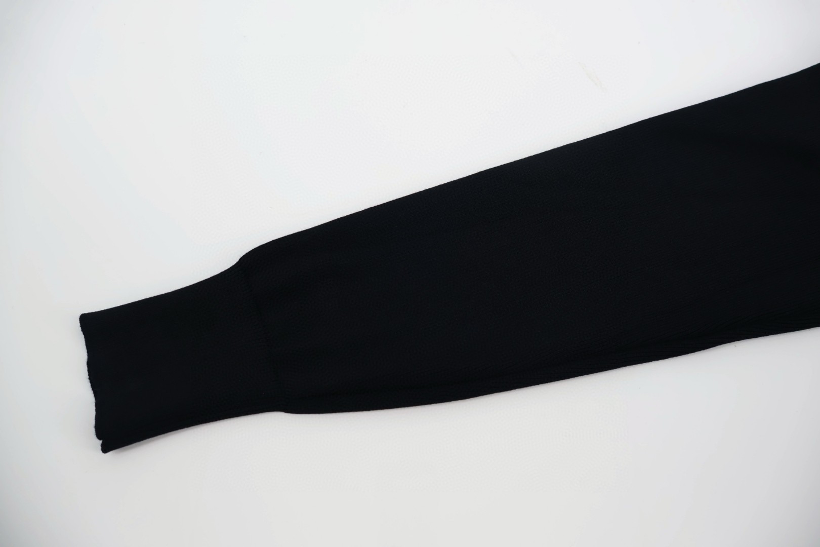 Moncler 蒙口 毛织拼接羽绒服 夹克 保暖 外套 女款 黑色 白色 C5 G20939B00030M1131030