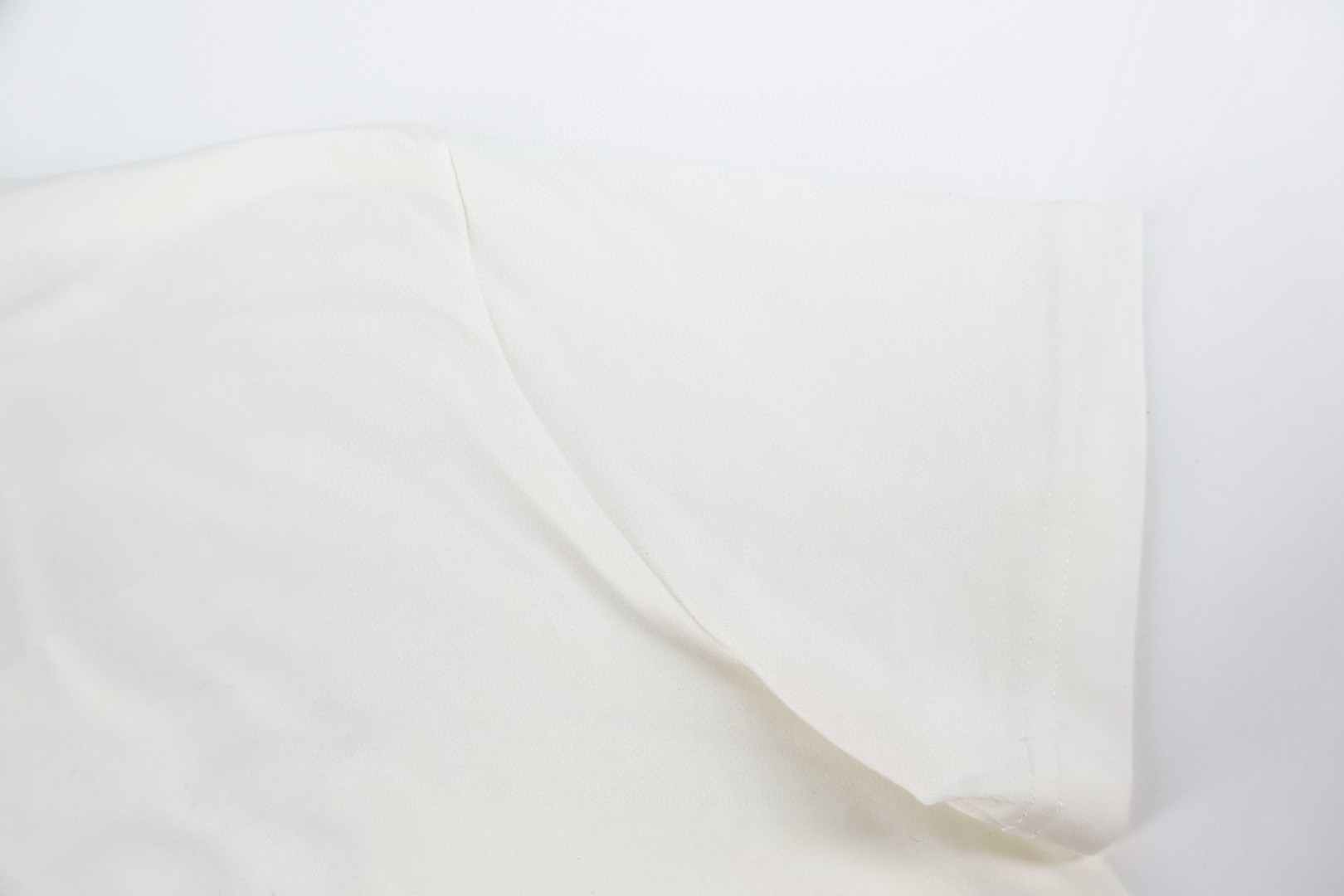 LOUIS VUITTON 路易威登 LV 立体刺绣T恤 短袖 白色 A2 1AJCSO