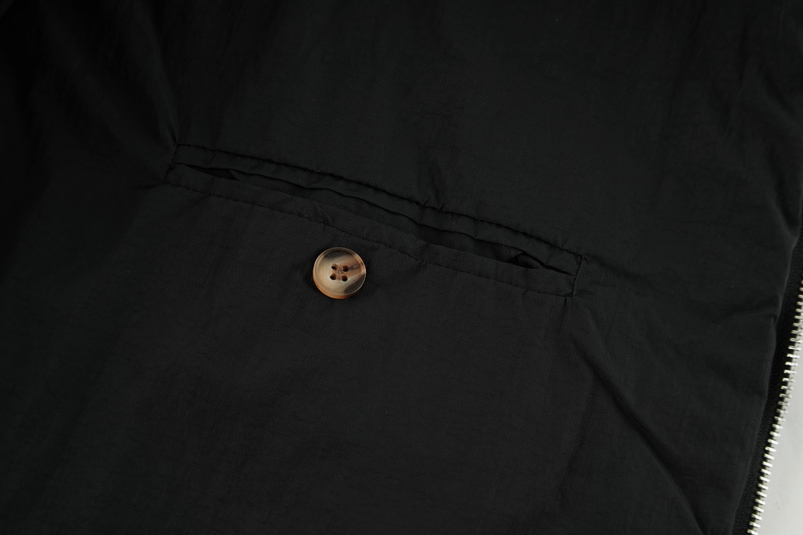 PRADA 普拉达 小刺绣棉服 外套 夹克 保暖 长袖 黑色 C0 