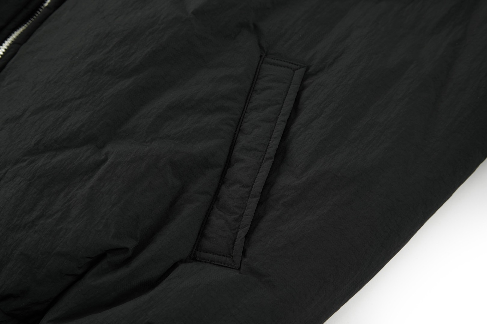 PRADA 普拉达 小刺绣棉服 外套 夹克 保暖 长袖 黑色 C0 