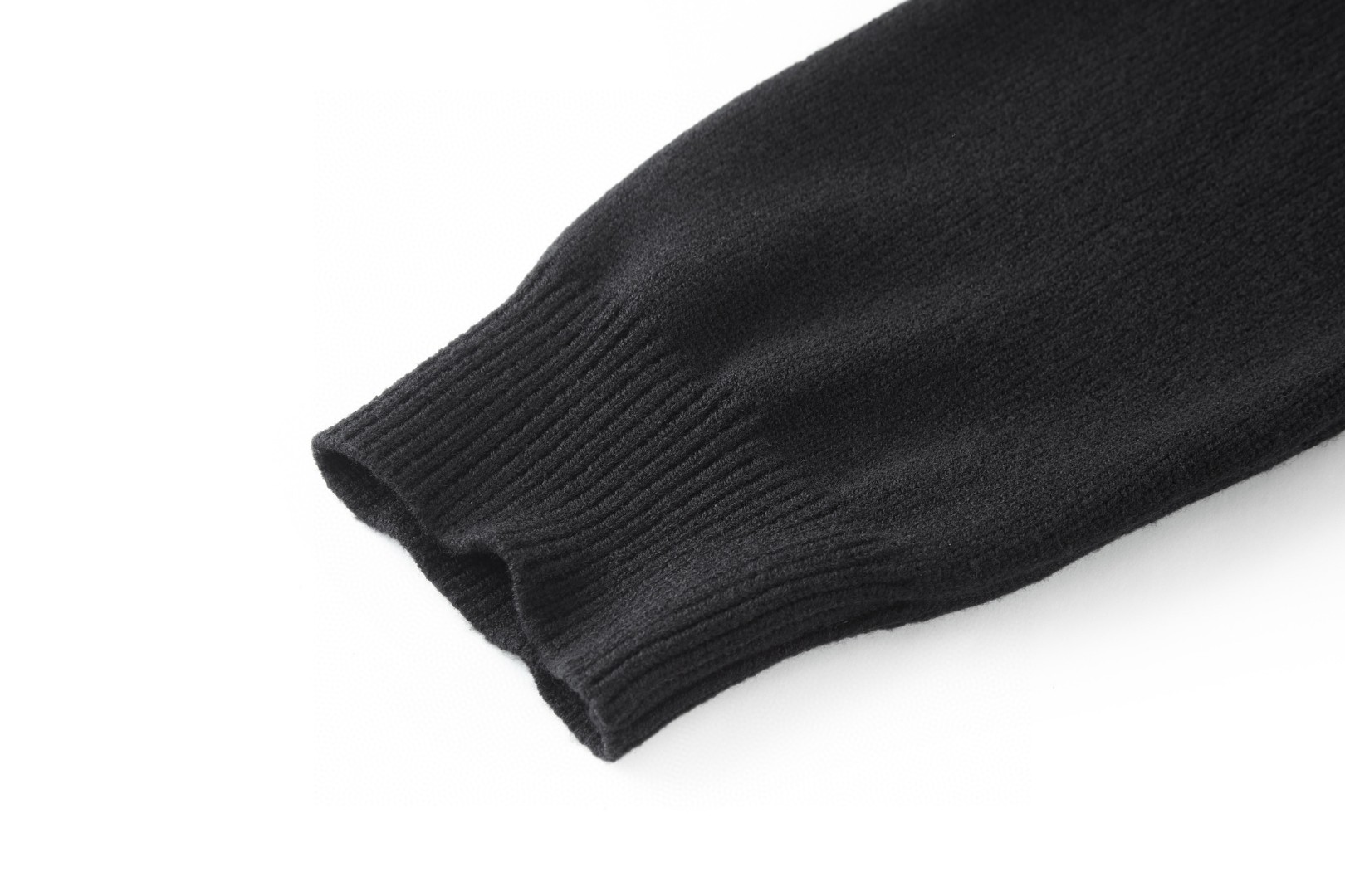 GUCCl 古驰 签名logo嵌花圆领毛衣 针织衫 外套 长袖 黑色 蓝色 灰色 B0 795347-XKD74-1423