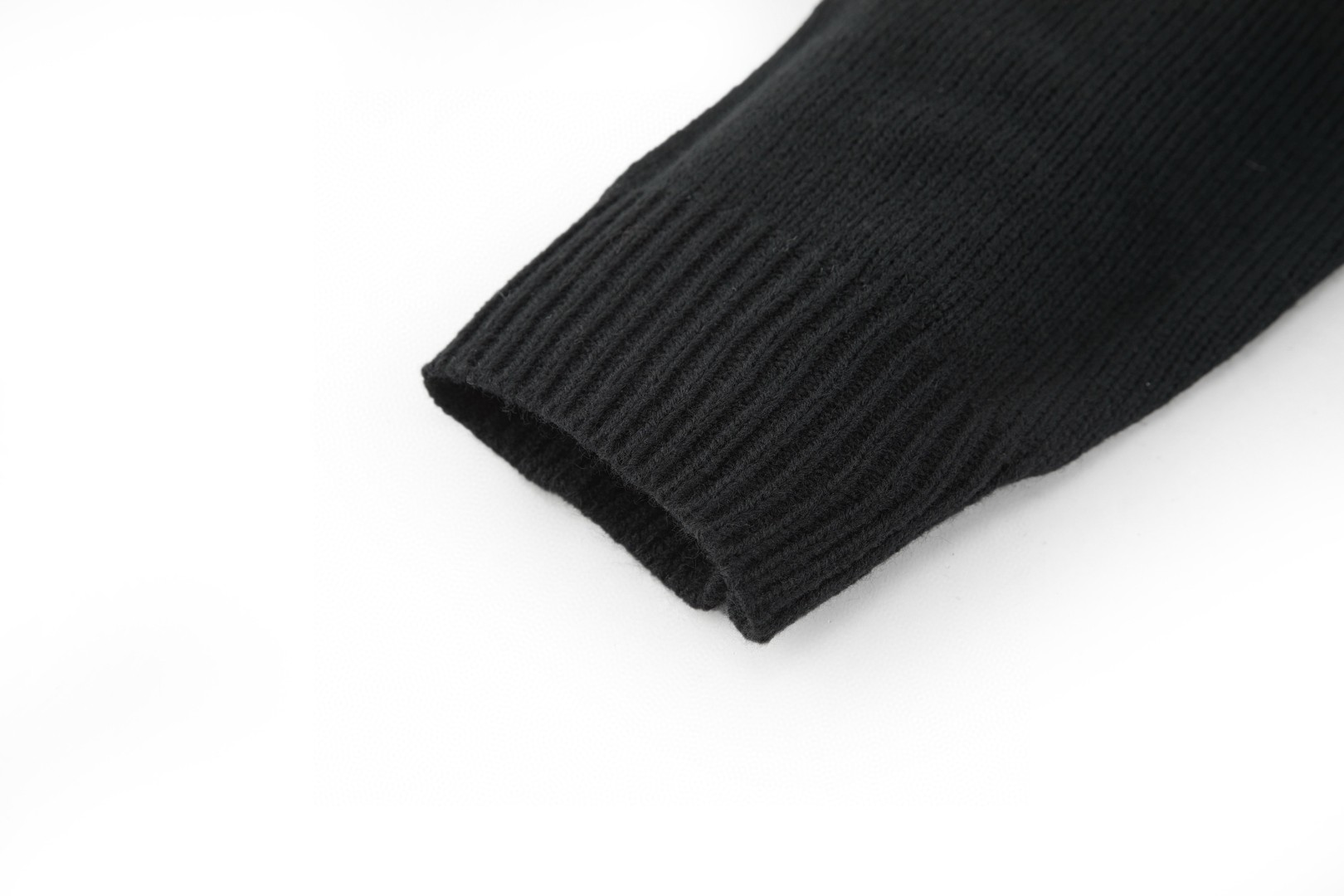 DIOR 迪奥 麻绳标识毛衣 针织衫 外套 长袖 白色 黑色 B0 613M627A2027-C080