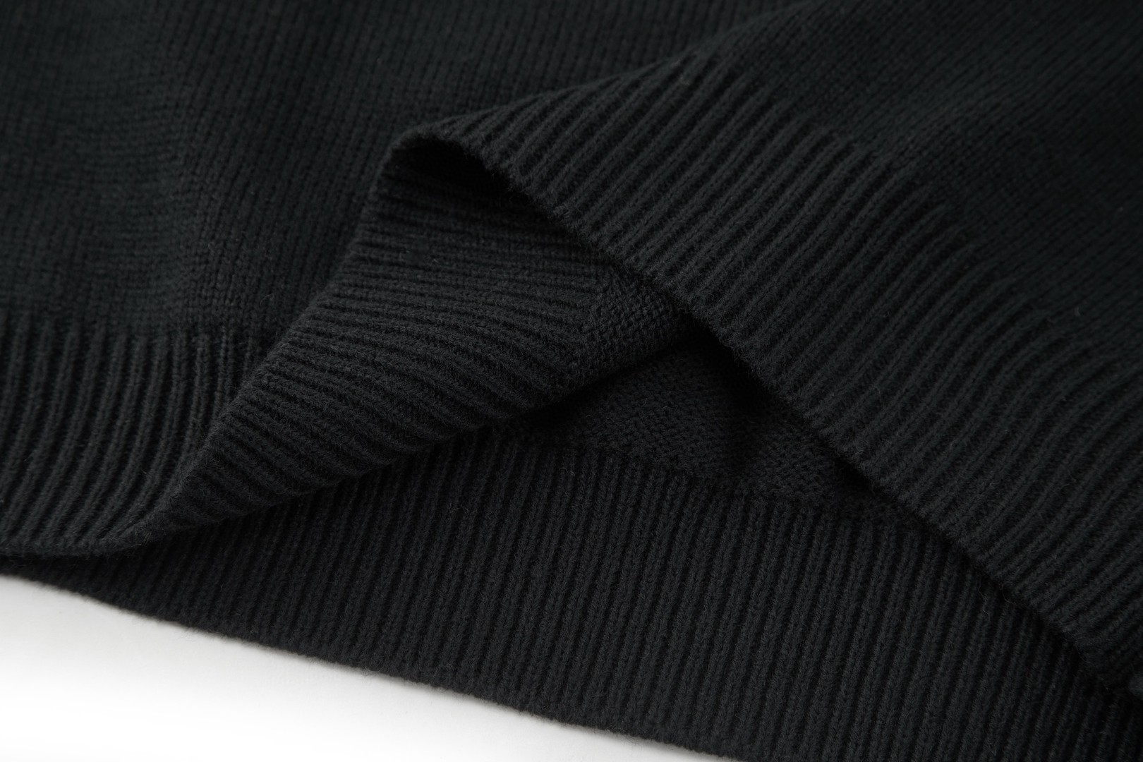 DIOR 迪奥 麻绳标识毛衣 针织衫 外套 长袖 白色 黑色 B0 613M627A2027-C080