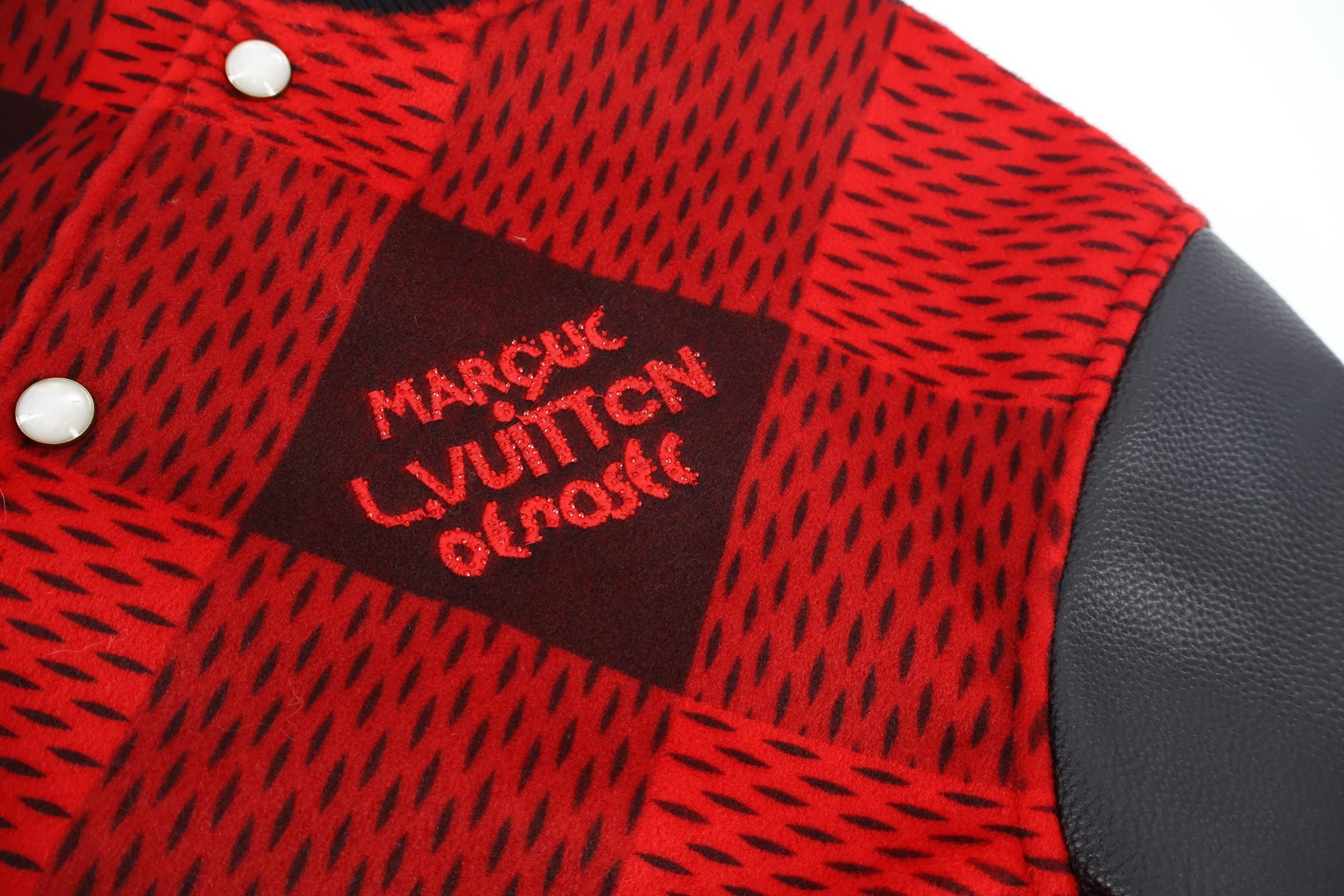 LOUIS VUITTON 路易威登 棋盘格拼接棒球服外套 夹克 红色 C5 1AFXGO