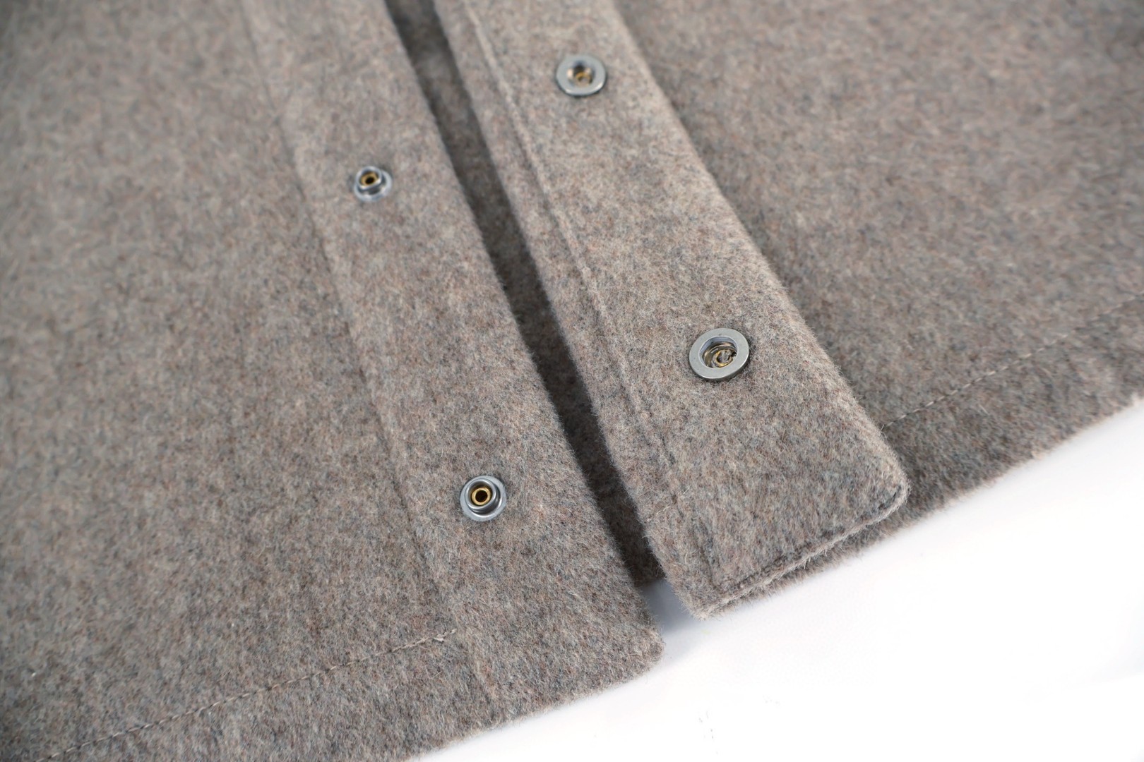 Bottega Veneta 毛呢羊绒衬衣外套 夹克 长袖 C5    