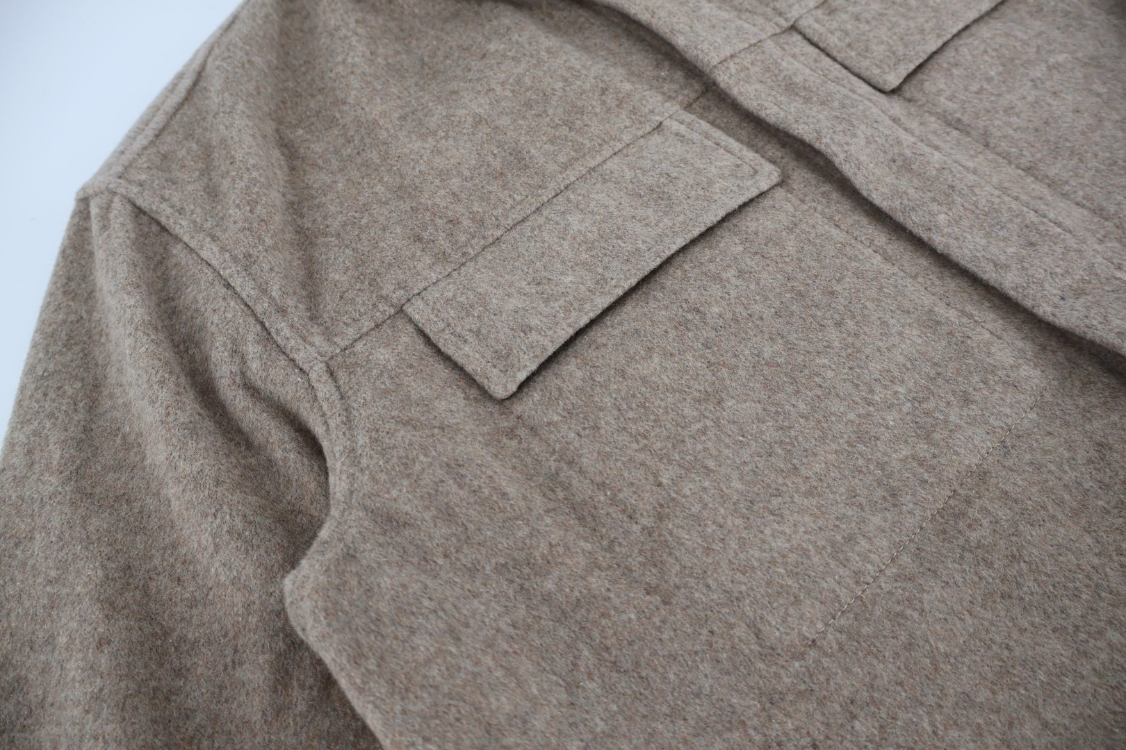 Bottega Veneta 毛呢羊绒衬衣外套 夹克 长袖 C5    