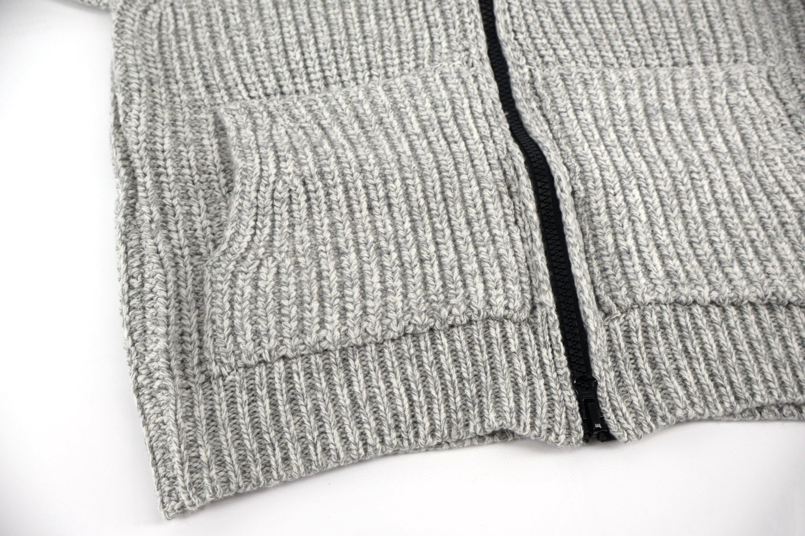 STONE ISLAND 石头岛 粗针羊绒拉链连帽开衫 毛衣 针织衫 长袖 灰色 C5 K2S155100069S00N6V0M6B