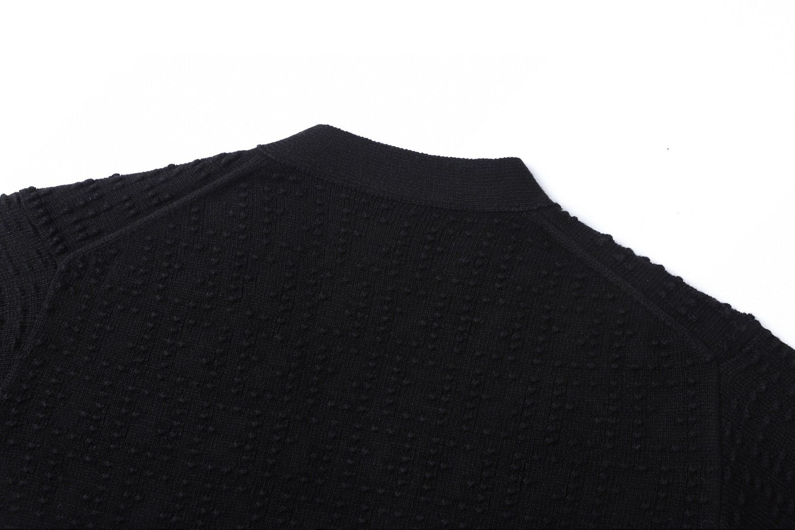 FENDI 芬迪 暗纹提花V领开衫 毛衣 针织衫 长袖 黑色 C0 FZE549AYM0F0GME