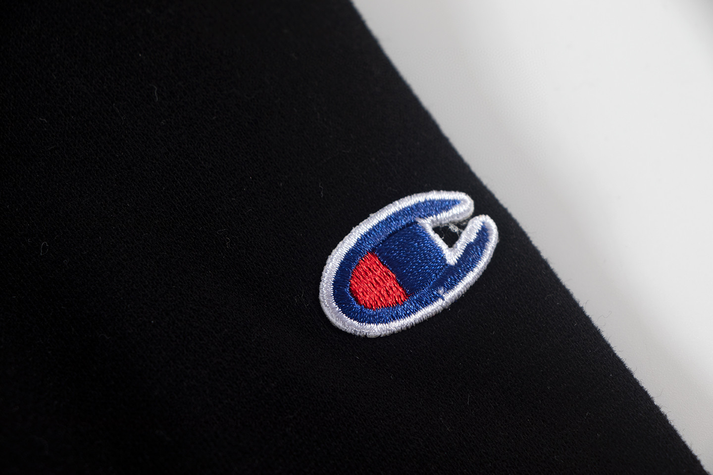 WTAPS Champion 联名冠军连帽卫衣 长袖 灰色 黑色 B0 242HBCHD-CSM04S