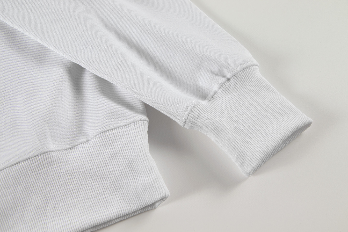 WTAPS Sacai 联名圆领卫衣 长袖 黑色 白色 A5 2423234D-CSM02S