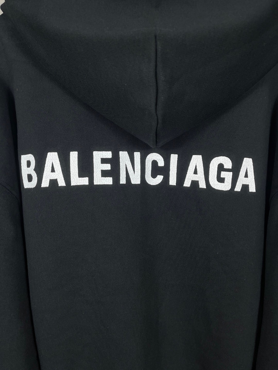 Balenciaga 巴黎世家 logo刺绣Polo领襟连帽卫衣 外套 长袖 黑色 B0 827939TTVJ21569