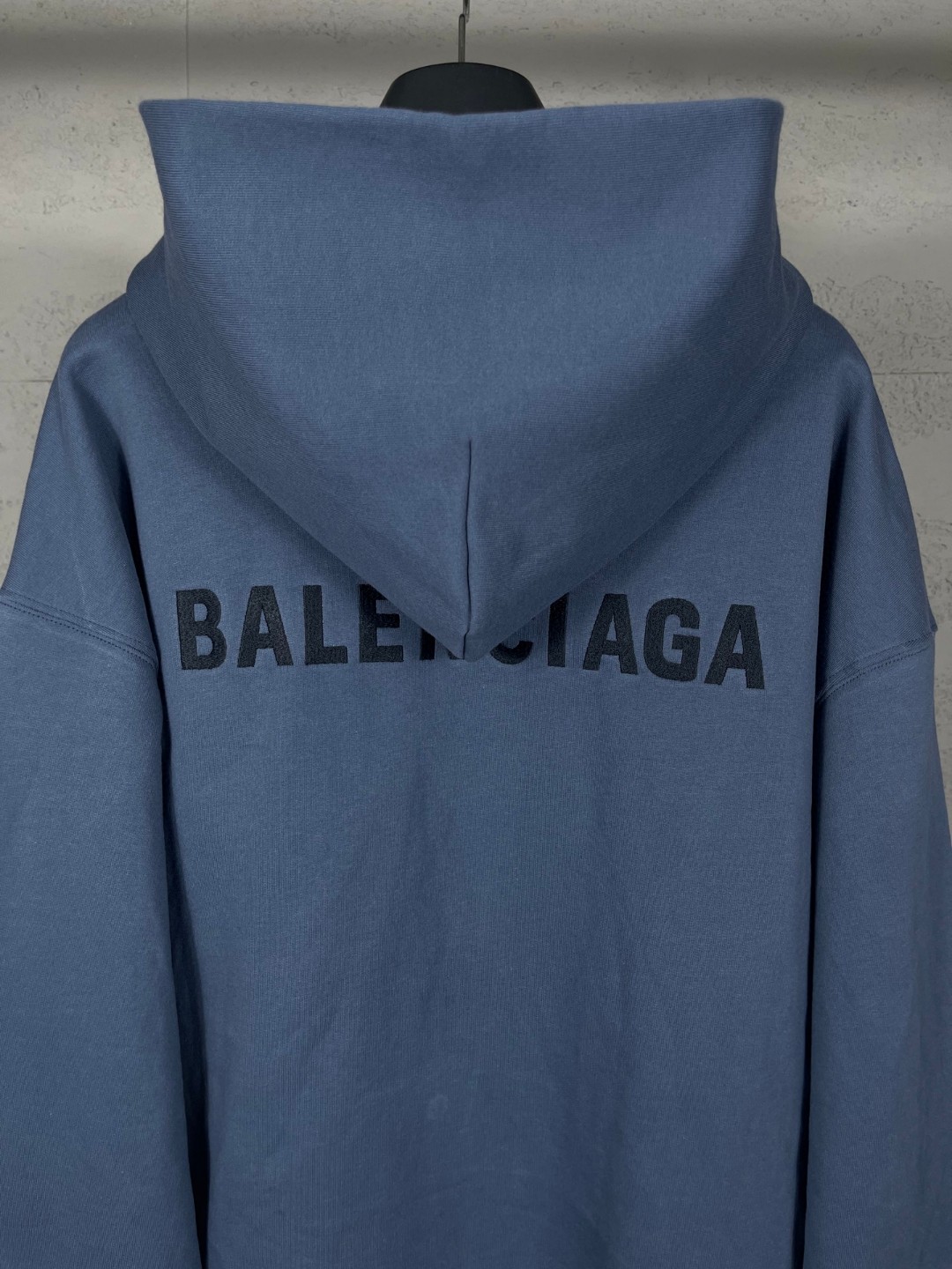 Balenciaga 巴黎世家 字母logo刺绣手绘做旧拉链连帽卫衣 外套 长袖 蓝色 B0 803264TTVG13364