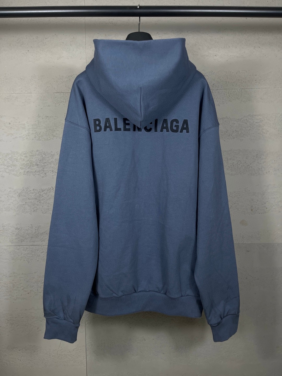 Balenciaga 巴黎世家 字母logo刺绣手绘做旧拉链连帽卫衣 外套 长袖 蓝色 B0 803264TTVG13364