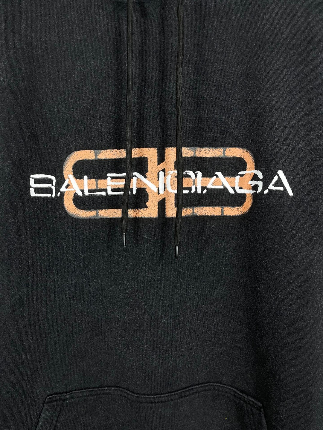 Balenciaga 巴黎世家 logo双色模糊印花洗水做旧连帽卫衣 外套 长袖 黑色 B0 850349TTVD71041