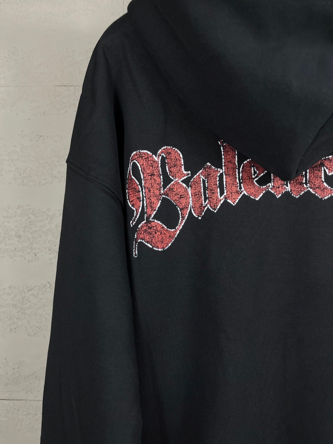 Balenciaga 巴黎世家 徽章图标字母logo电脑直喷印花连帽卫衣 外套 长袖 黑色 B0 767877TTVH51041
