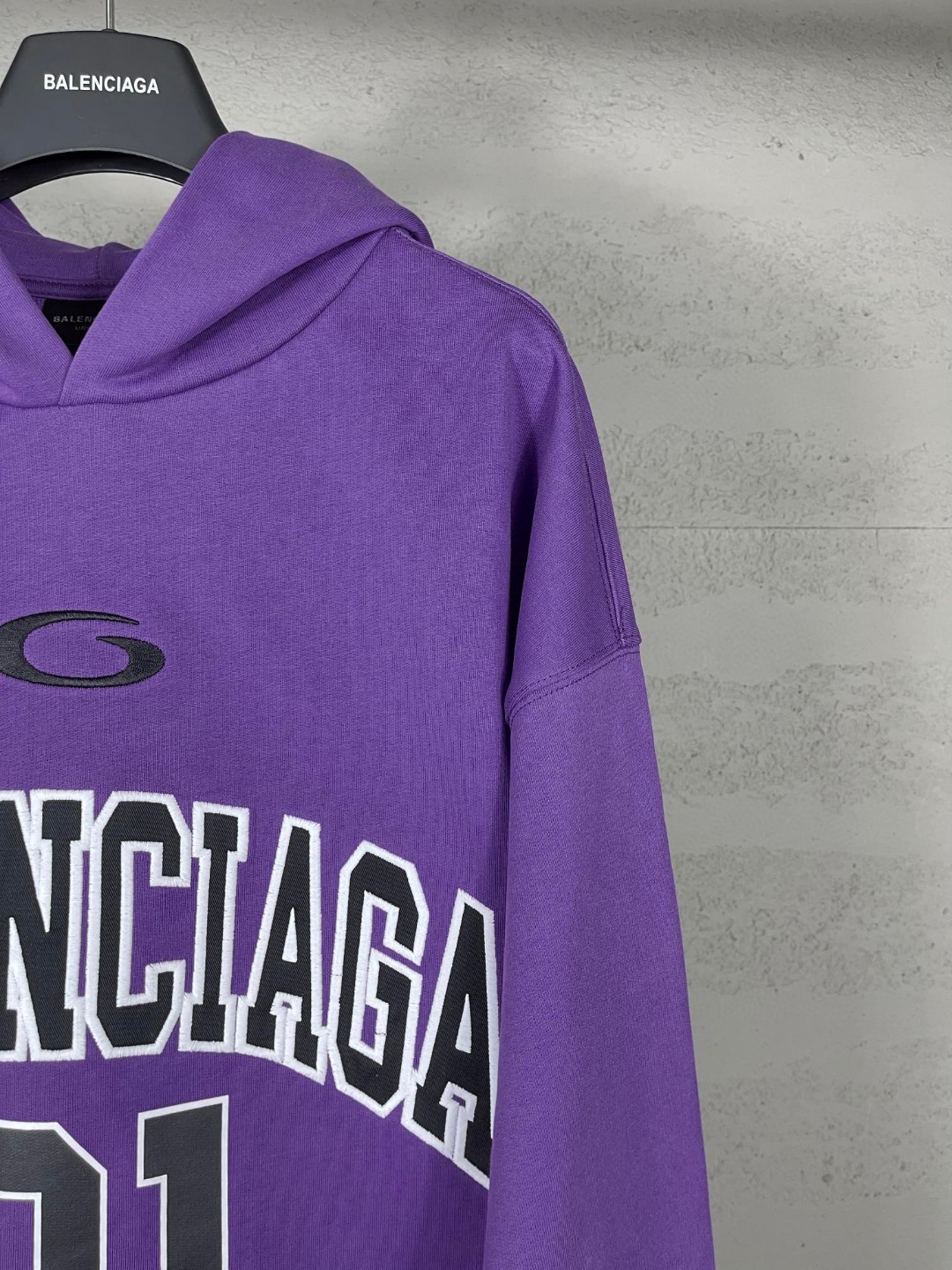 Balenciaga 巴黎世家 篮球球服绣花印花连帽卫衣 外套 长袖 紫色 A5 821861TRVW85160