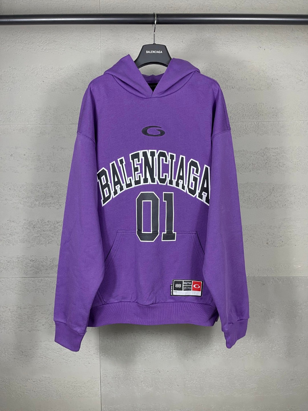 Balenciaga 巴黎世家 篮球球服绣花印花连帽卫衣 外套 长袖 紫色 A5 821861TRVW85160