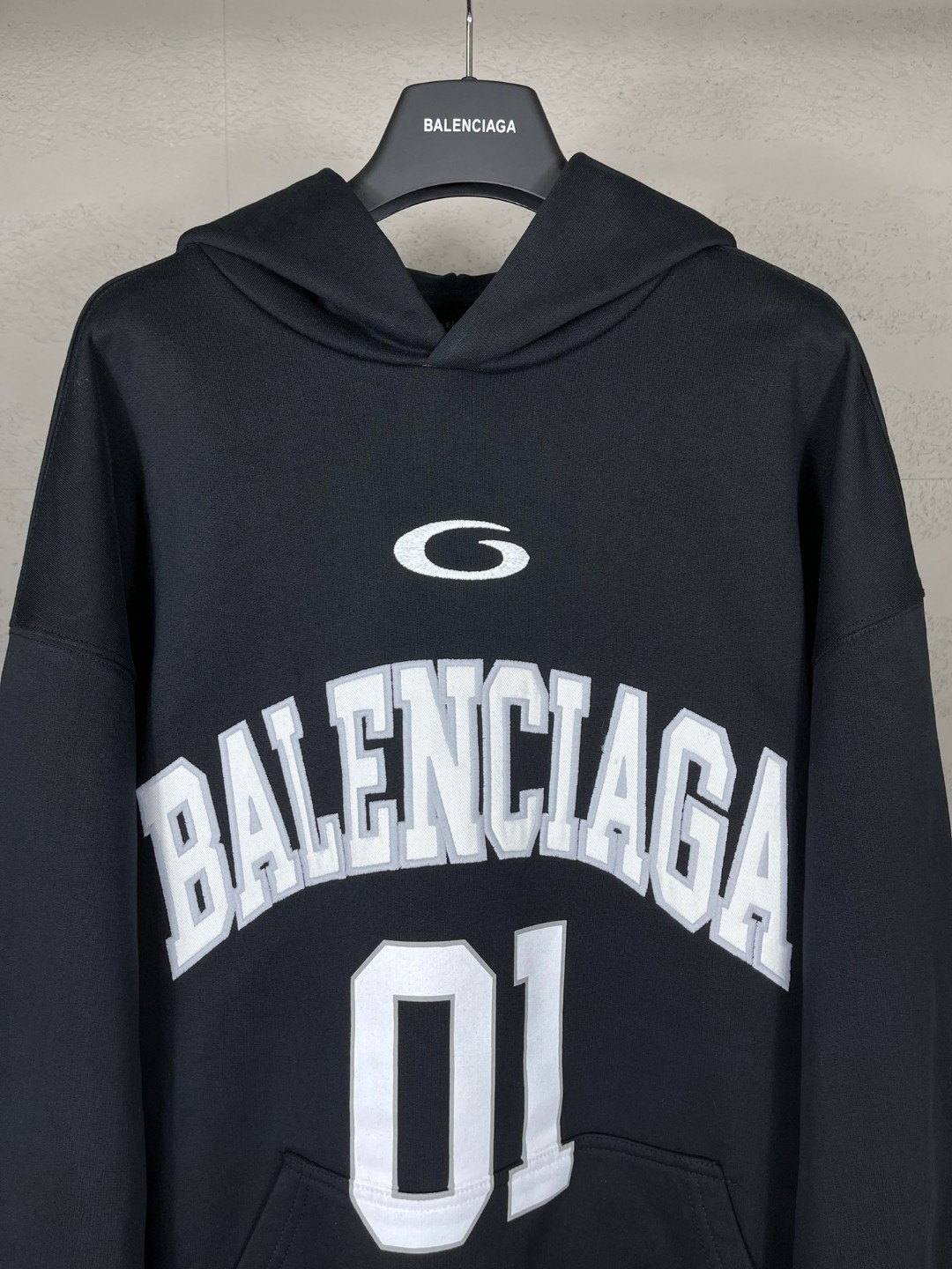 Balenciaga 巴黎世家 篮球球服绣花印花连帽卫衣 外套 长袖 黑色 A5 821861TRVW81055