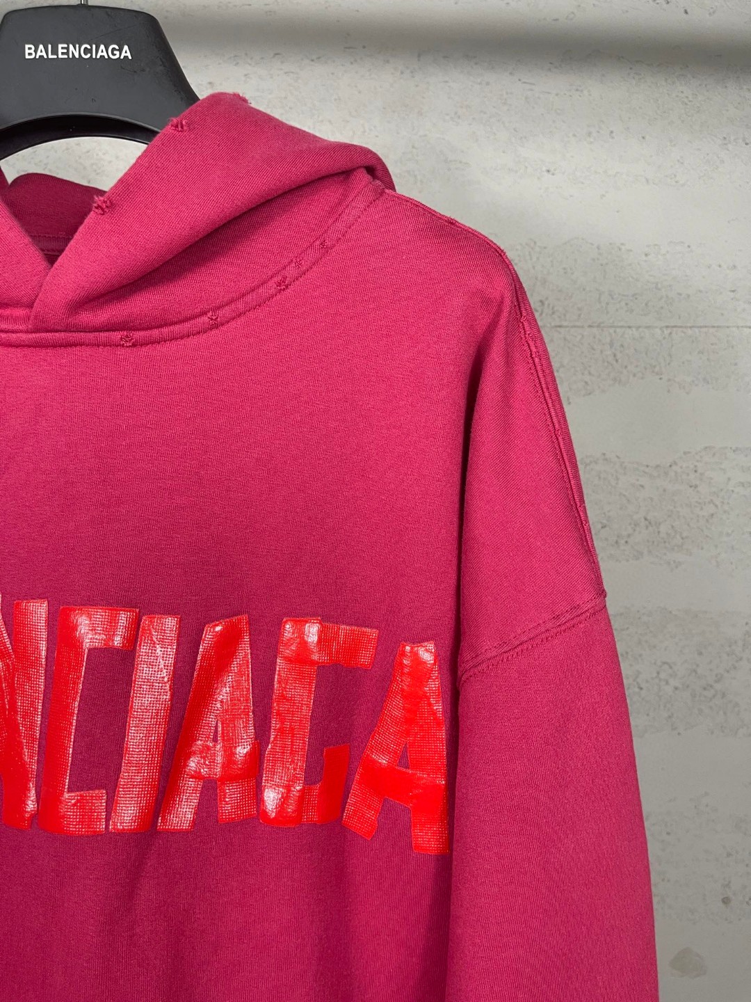 Balenciaga 巴黎世家 胶带直喷印花连帽卫衣 外套 长袖 红色 B0 744441TSVJ95003