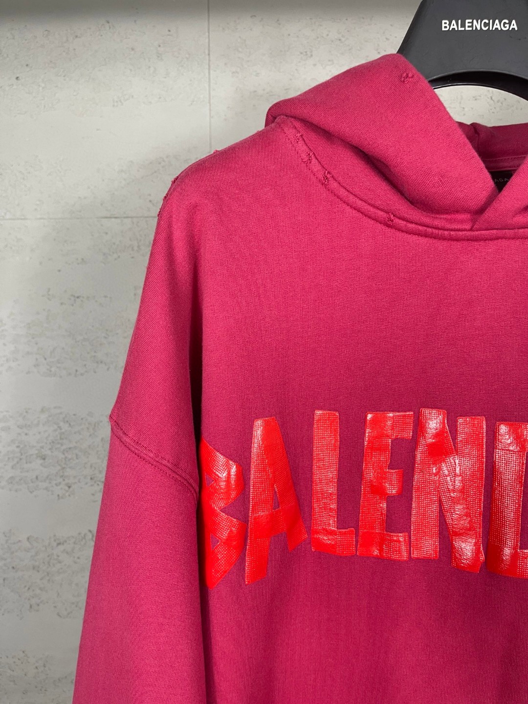 Balenciaga 巴黎世家 胶带直喷印花连帽卫衣 外套 长袖 红色 B0 744441TSVJ95003