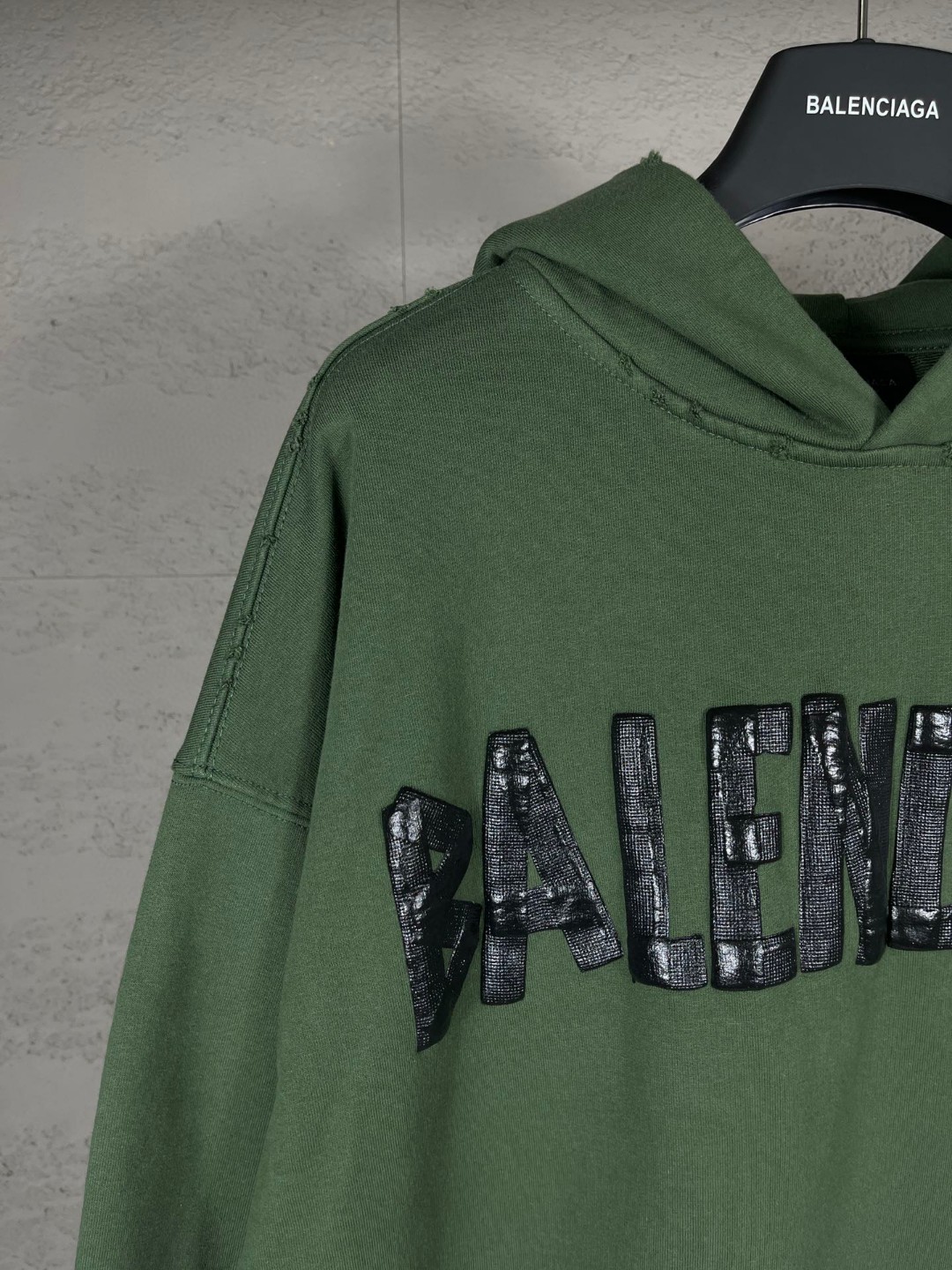 Balenciaga 巴黎世家 胶带直喷印花连帽卫衣 外套 长袖 绿色 B0 744441TQVQ93004