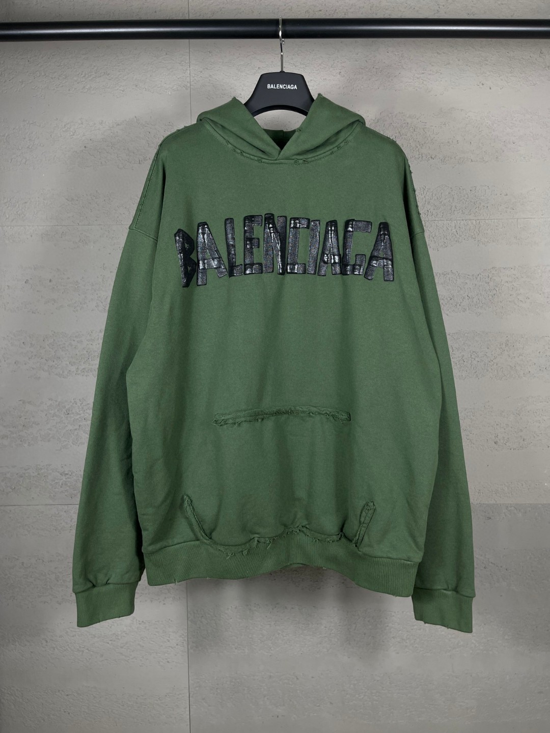 Balenciaga 巴黎世家 胶带直喷印花连帽卫衣 外套 长袖 绿色 B0 744441TQVQ93004