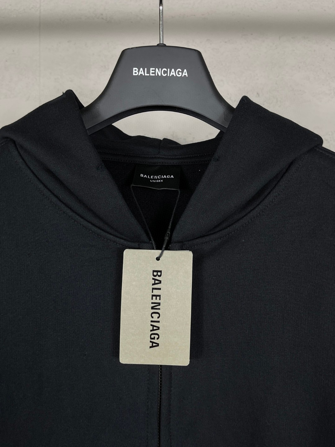 Balenciaga 巴黎世家 后背logo拉浆印花洗水磨烂拉链连帽卫衣 外套 长袖 黑色 B0 803264TRVU11041