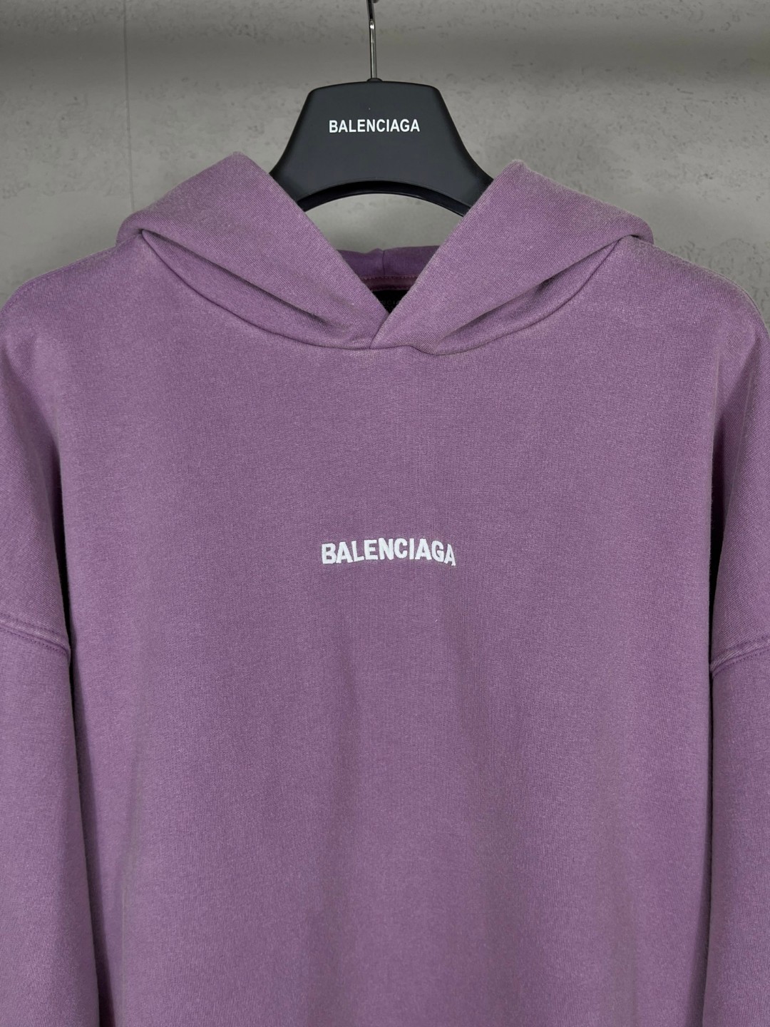 Balenciaga 巴黎世家 logo刺绣水洗做旧连帽卫衣 外套 长袖 紫色 B0 767877TPVK25500