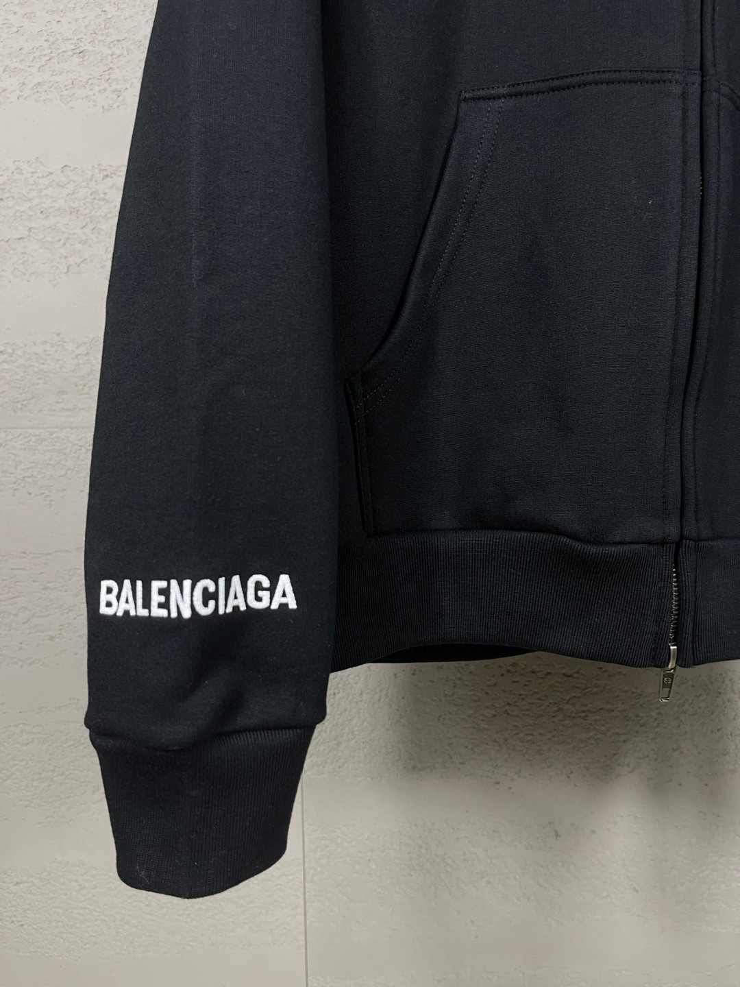 Balenciaga 巴黎世家 夜光外星人直喷印花拉链连帽卫衣 外套 长袖 黑色 B0 