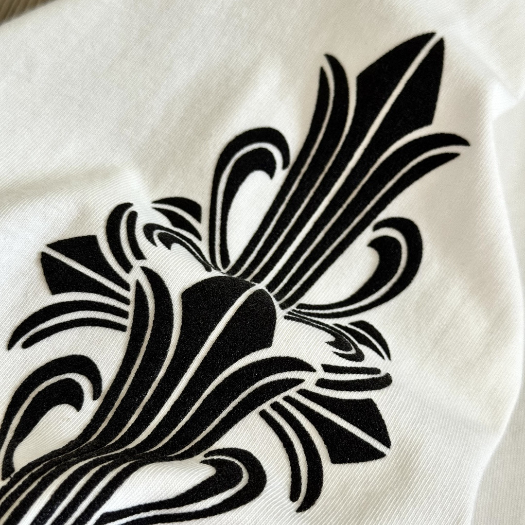 Chrome Hearts 克罗心 Aspen限定 Mattyboy 联名 黑白插肩花臂长袖卫衣 T恤 套头 白色 A5
