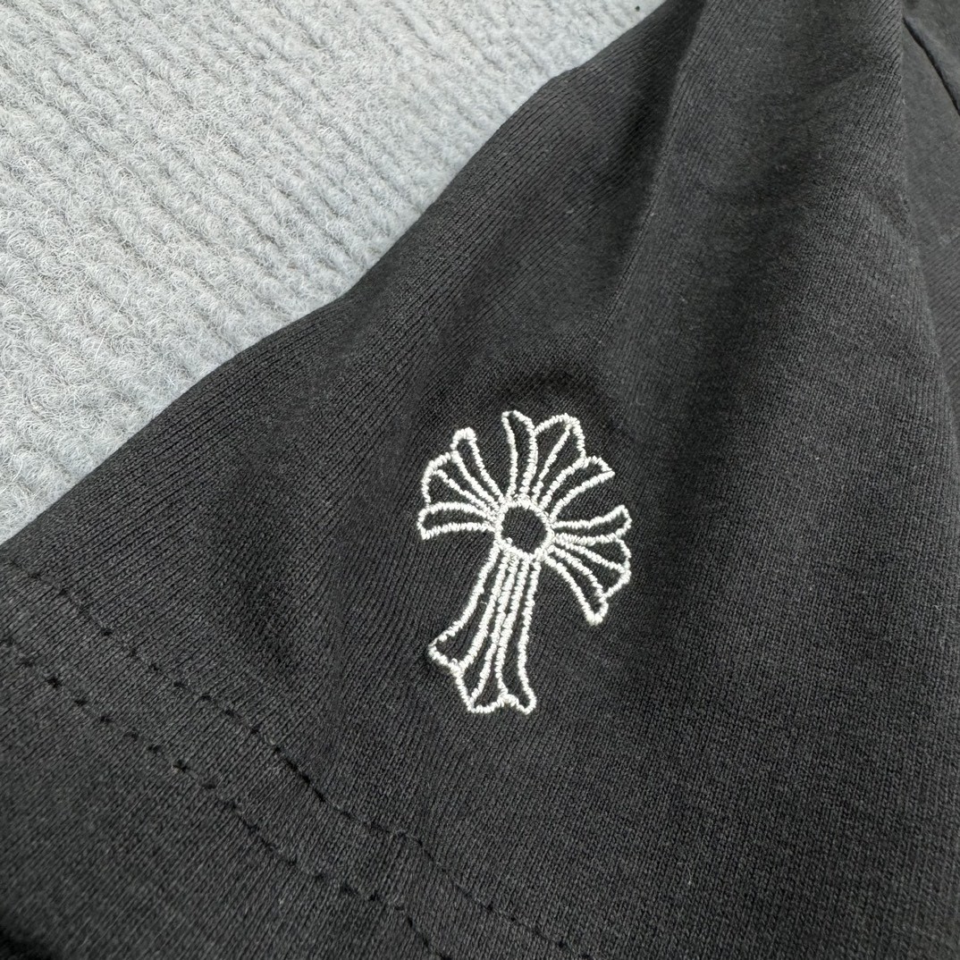 Chrome Hearts 克罗心 梵文字母刺绣圆领短袖 T恤 白色 黑色 A5 CH-20231745