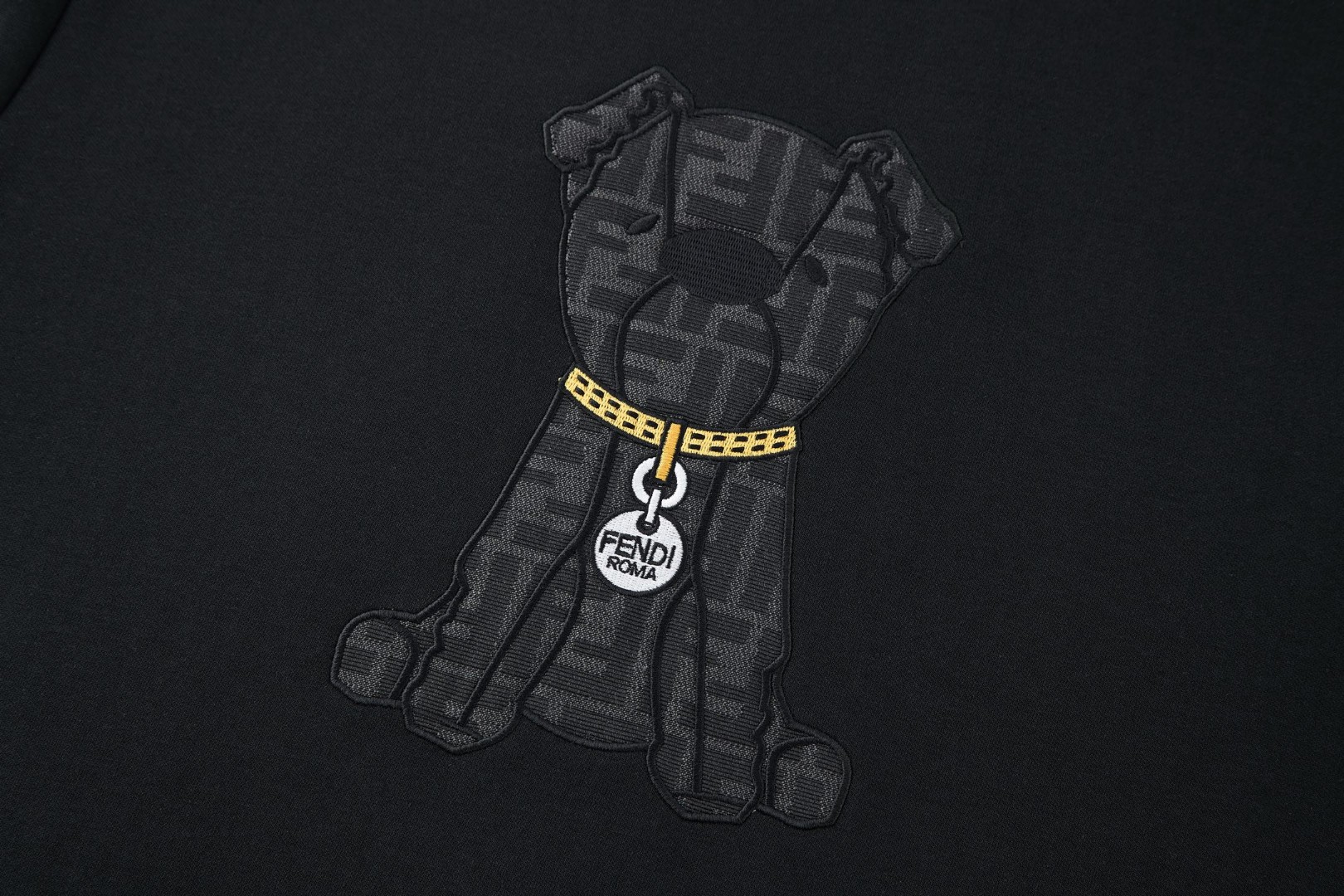 FENDI 芬迪 小狗贴布刺绣T恤 短袖 套头 夏季 黑色 蓝色 A2 FY0936AW0PF0QA1