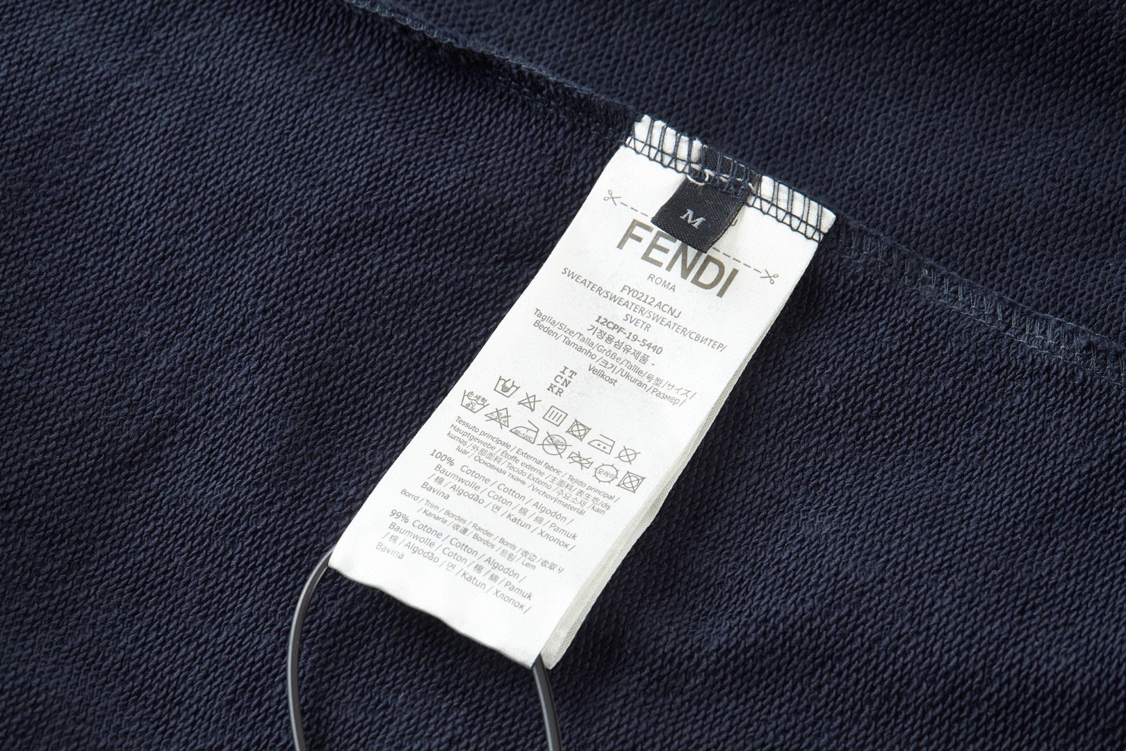 FENDI 芬迪 惊爆刺绣圆领卫衣 长袖 蓝色 B0 FY0178AW0YF0QG0