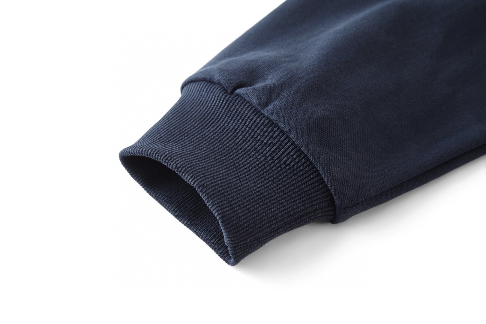 FENDI 芬迪 惊爆刺绣圆领卫衣 长袖 蓝色 B0 FY0178AW0YF0QG0