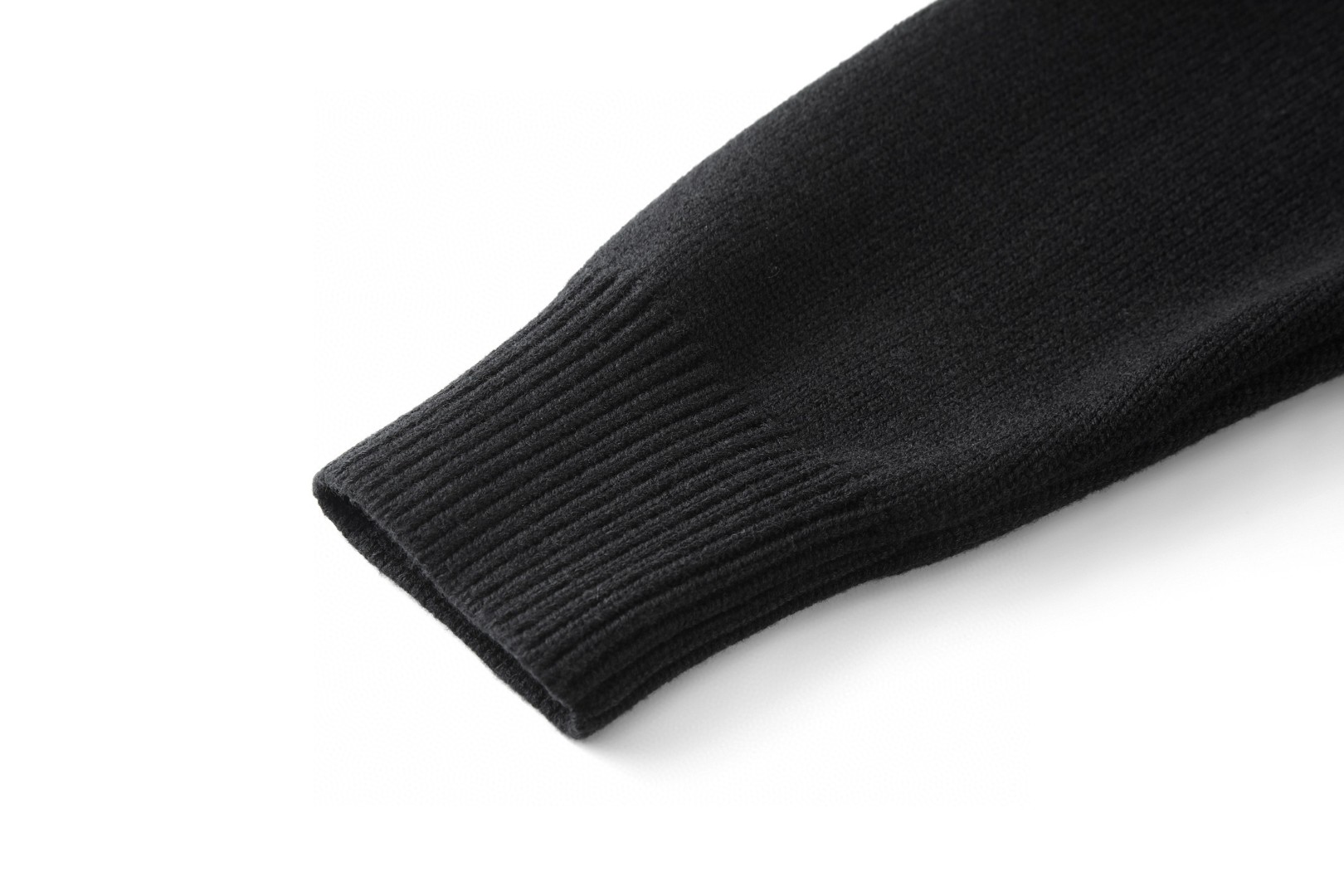 FENDI 芬迪 小狗贴布刺绣标识毛衣 针织衫 长袖 黑色 B0 FZX091AW08F0QA1