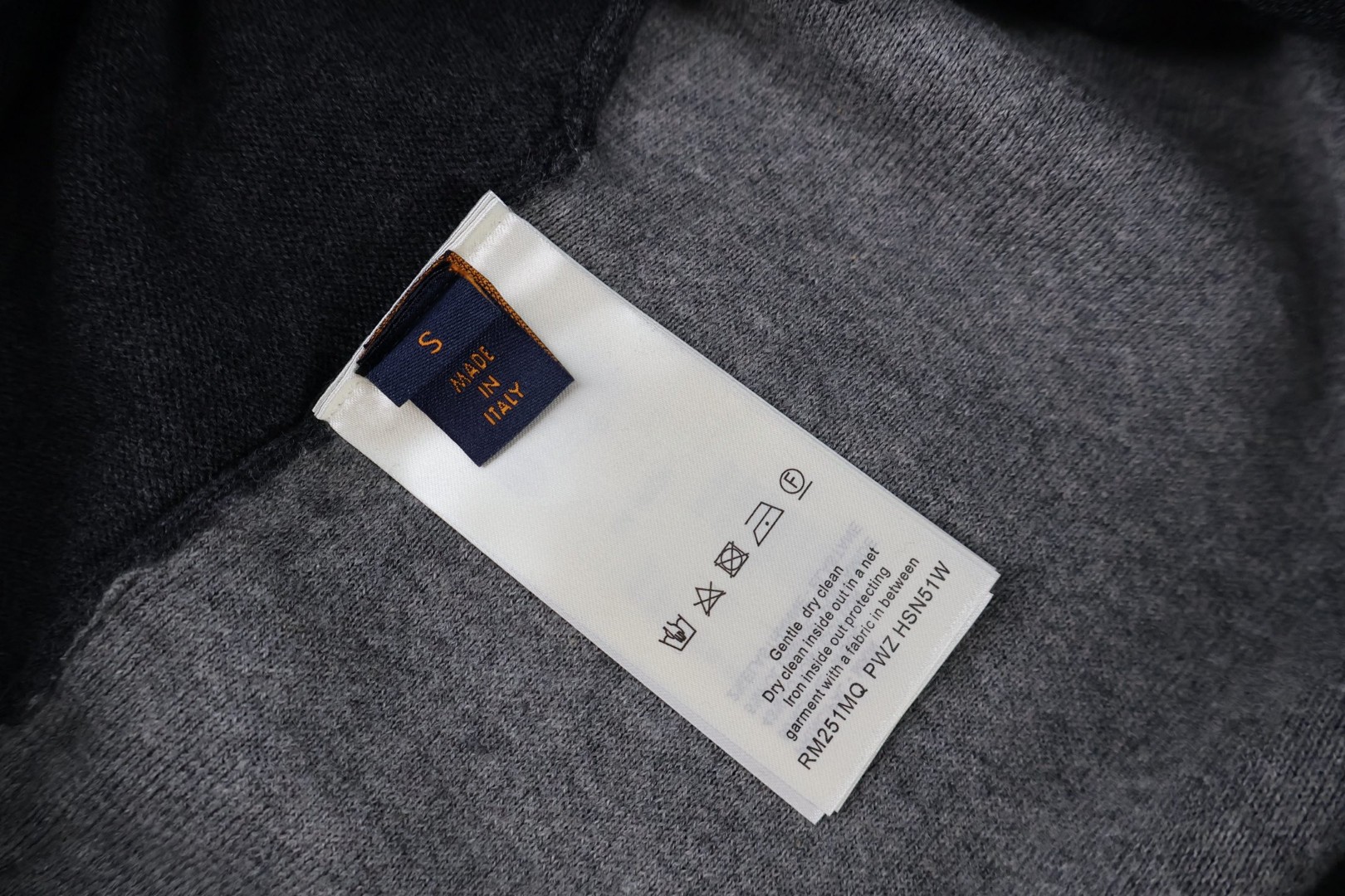 LOUIS VUITTON 路易威登 羊毛针织提花束脚休闲裤 运动裤 裤子 长裤 黑色 灰色 B5 1AJB38