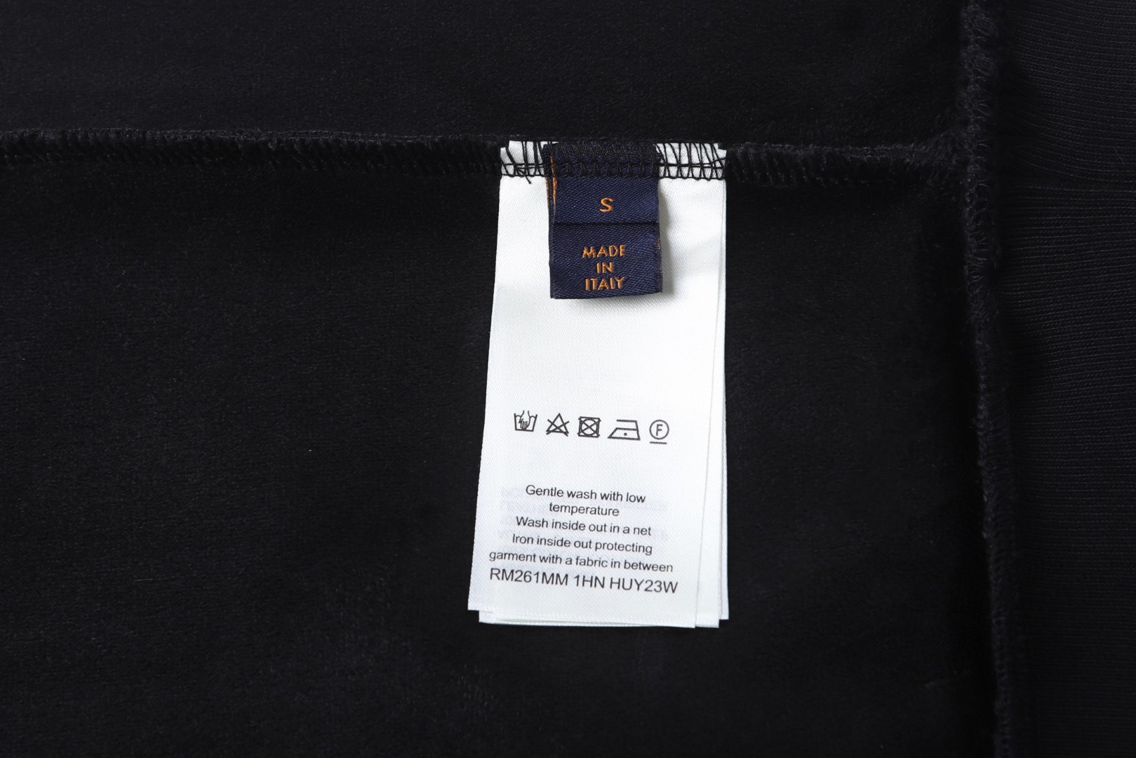 LOUIS VUITTON 路易威登 皇冠刺绣卫衣 套头 黑色 B0 1AJCCT