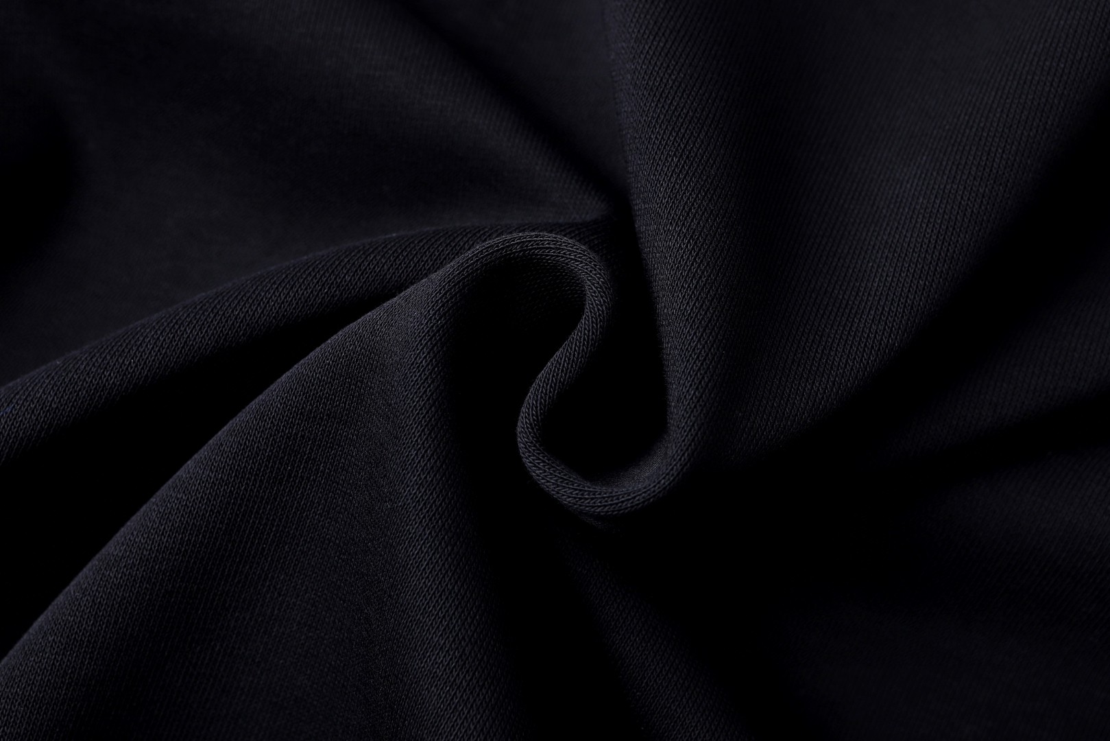 LOUIS VUITTON 路易威登 皇冠刺绣卫衣 套头 黑色 B0 1AJCCT