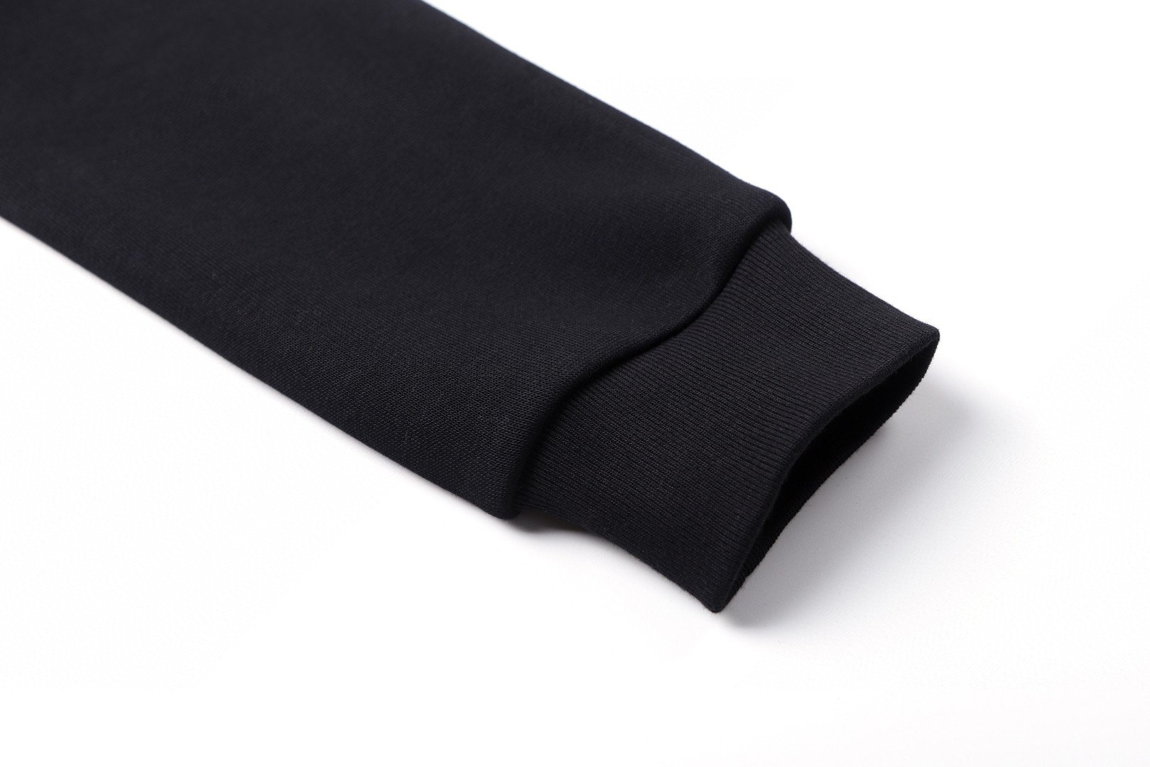 LOUIS VUITTON 路易威登 皇冠刺绣卫衣 套头 黑色 B0 1AJCCT