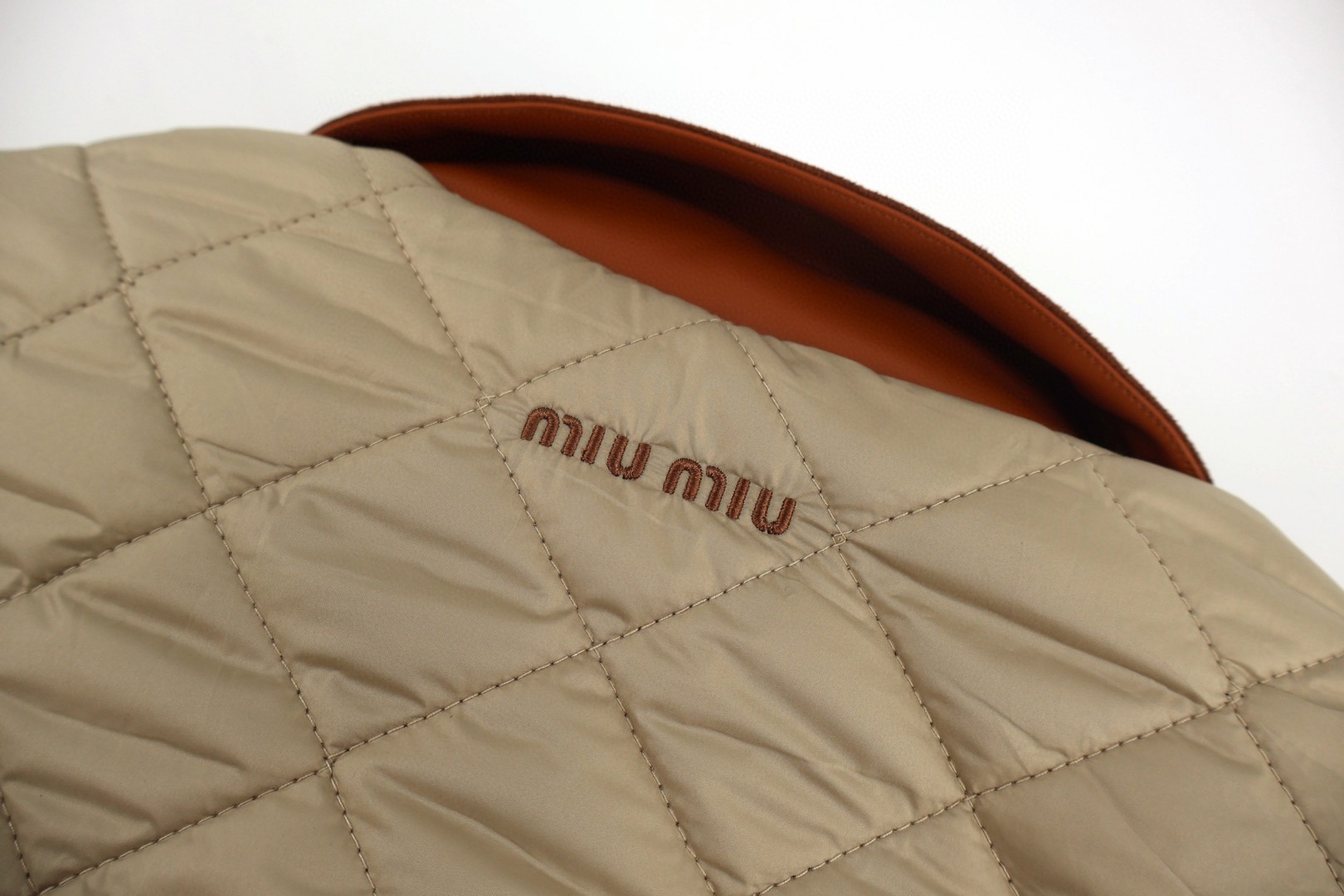 MIU MIU 缪缪 翻领绗缝棉服 夹克 外套 长袖 保暖 C0 ML1311-17OO-F0036-S-OOO