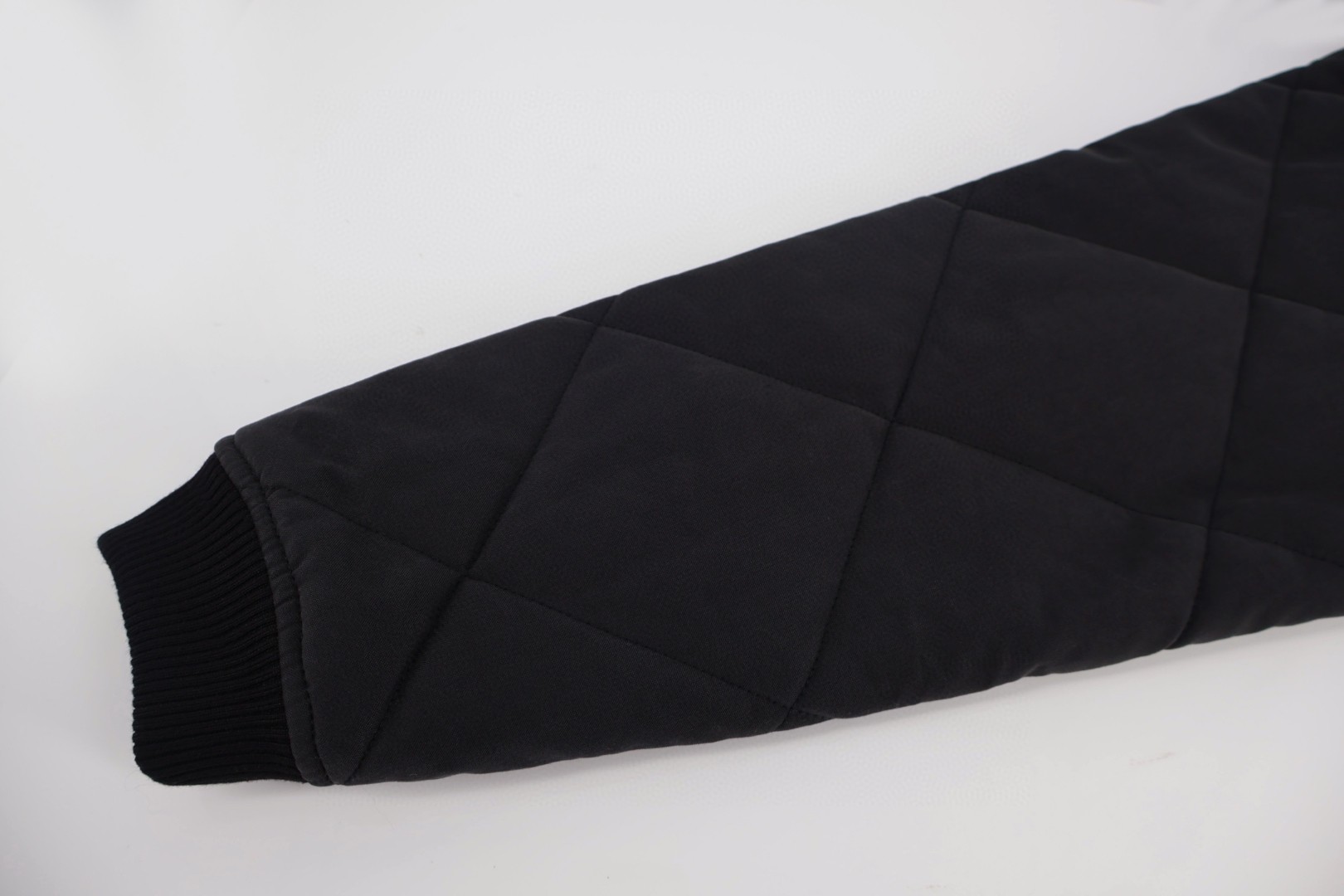 Chrome Hearts 克罗心 立领菱格绗缝棉服 夹克 外套 保暖 长袖 黑色 C5