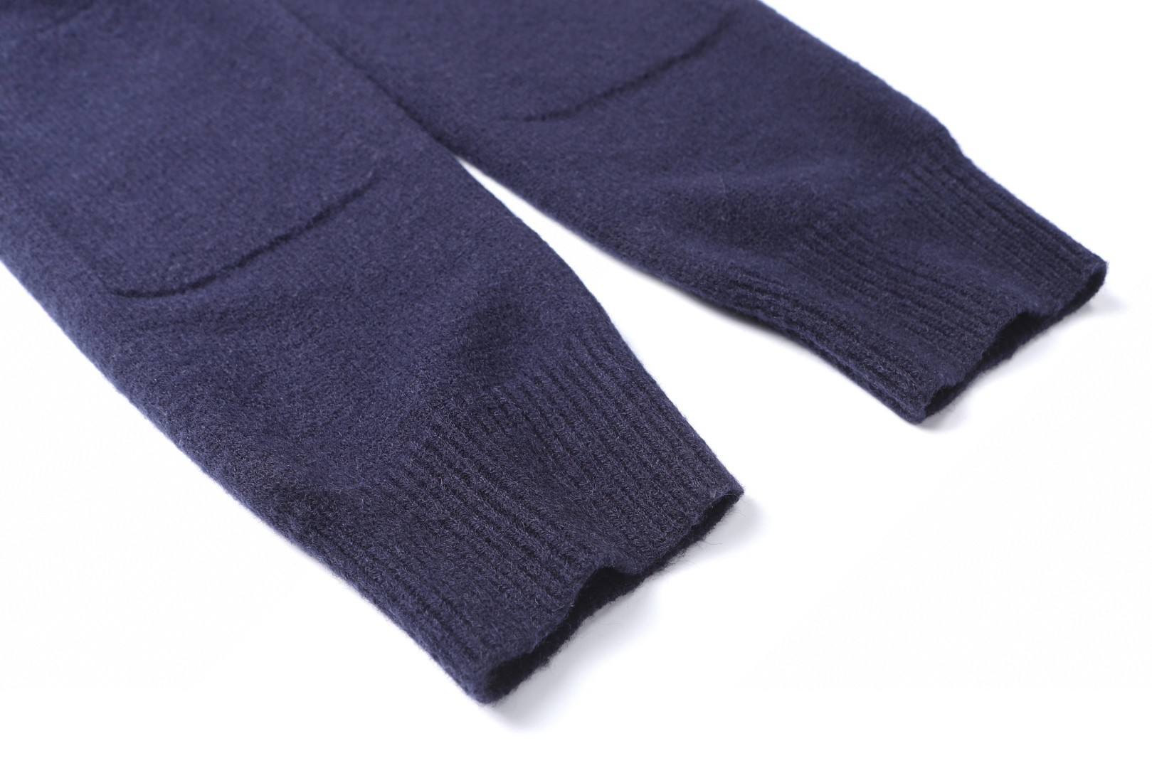 Burberry 巴宝莉 纯色圆领羊绒毛衣 针织衫 长袖 藏蓝色 B0