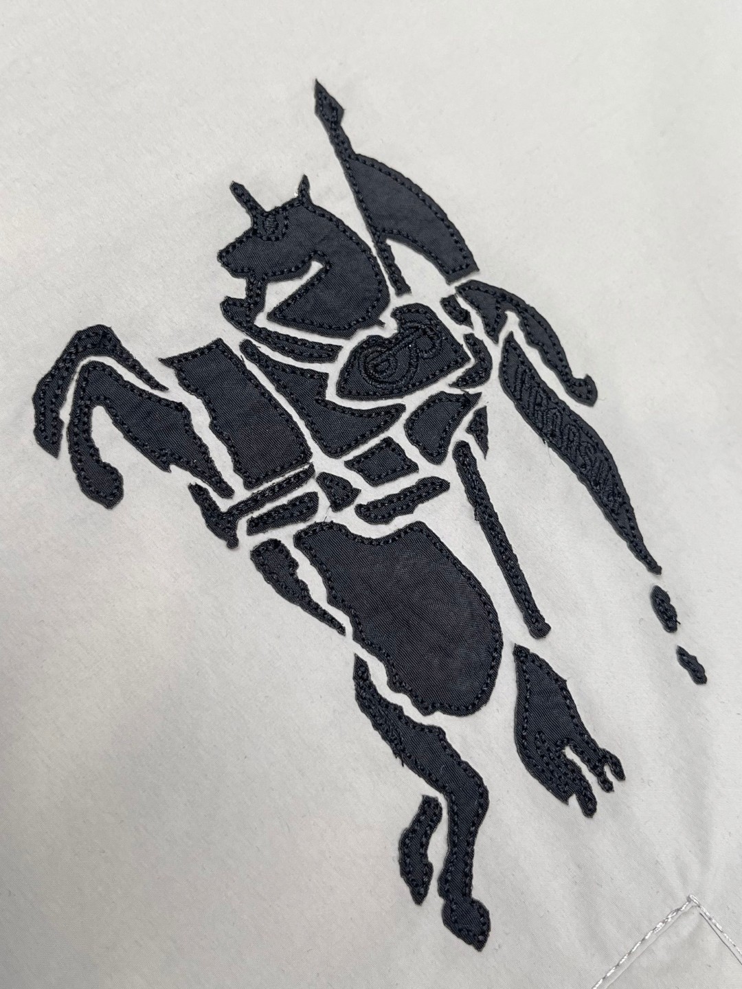 Burberry 巴宝莉 双面两穿格纹连帽外套 夹克 长袖 短款 红色 灰色 B5 881151591