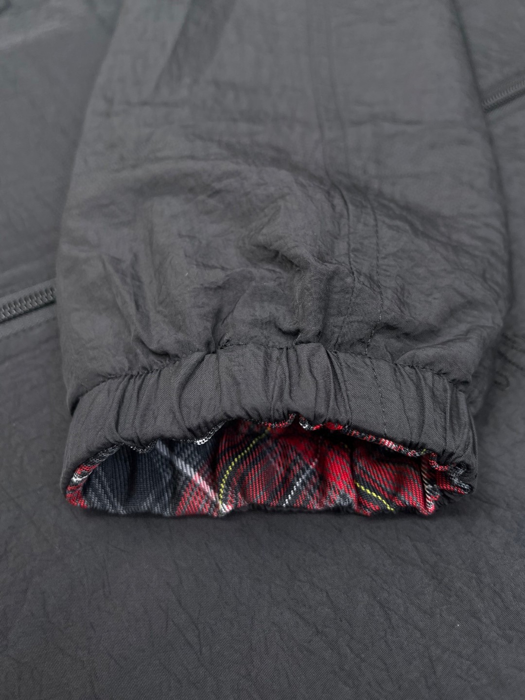 Burberry 巴宝莉 双面两穿格纹连帽外套 夹克 长袖 短款 红色 灰色 B5 881151591