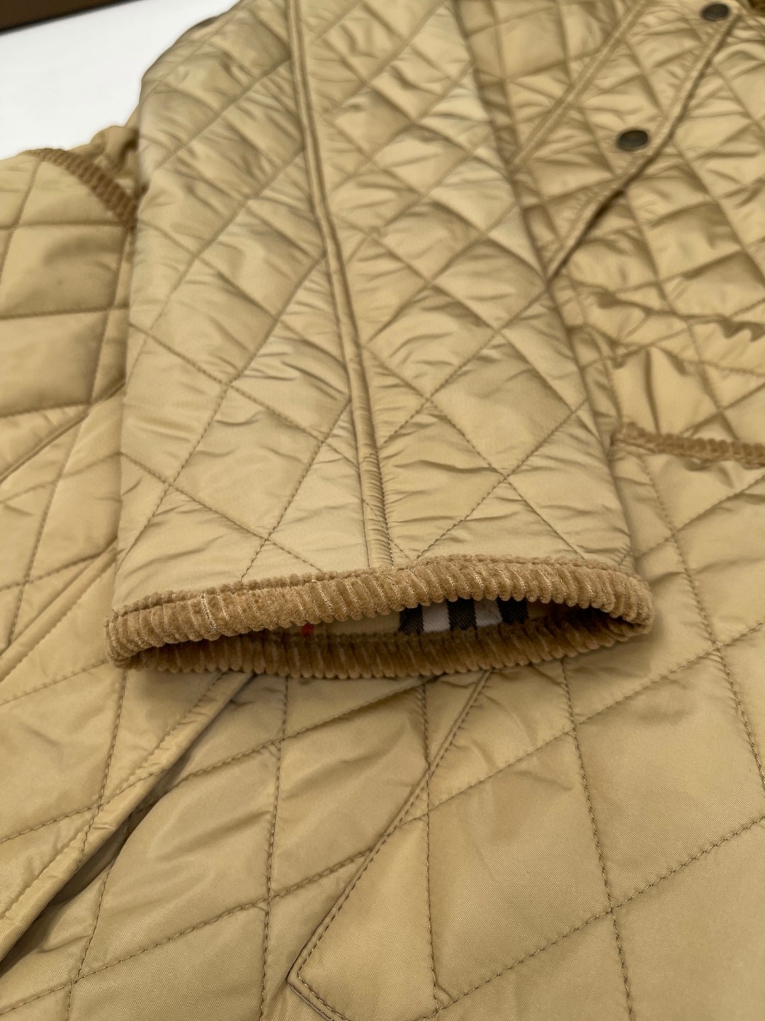 Burberry 巴宝莉 绗缝尼龙连帽外套 棉服 夹克 中长款 长袖 黑色 卡其色 C5 81105311